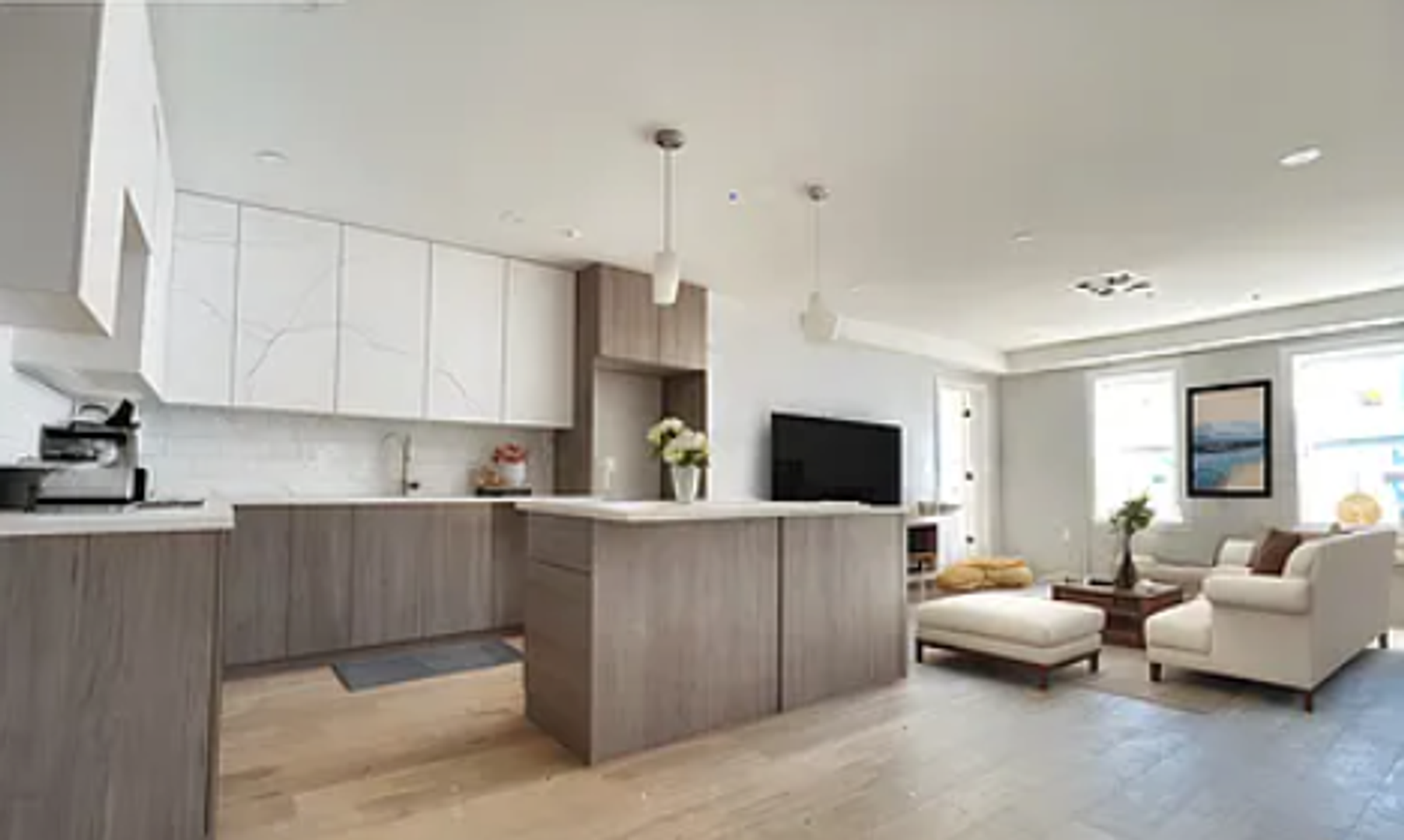 Boston Condo: 423 Market St