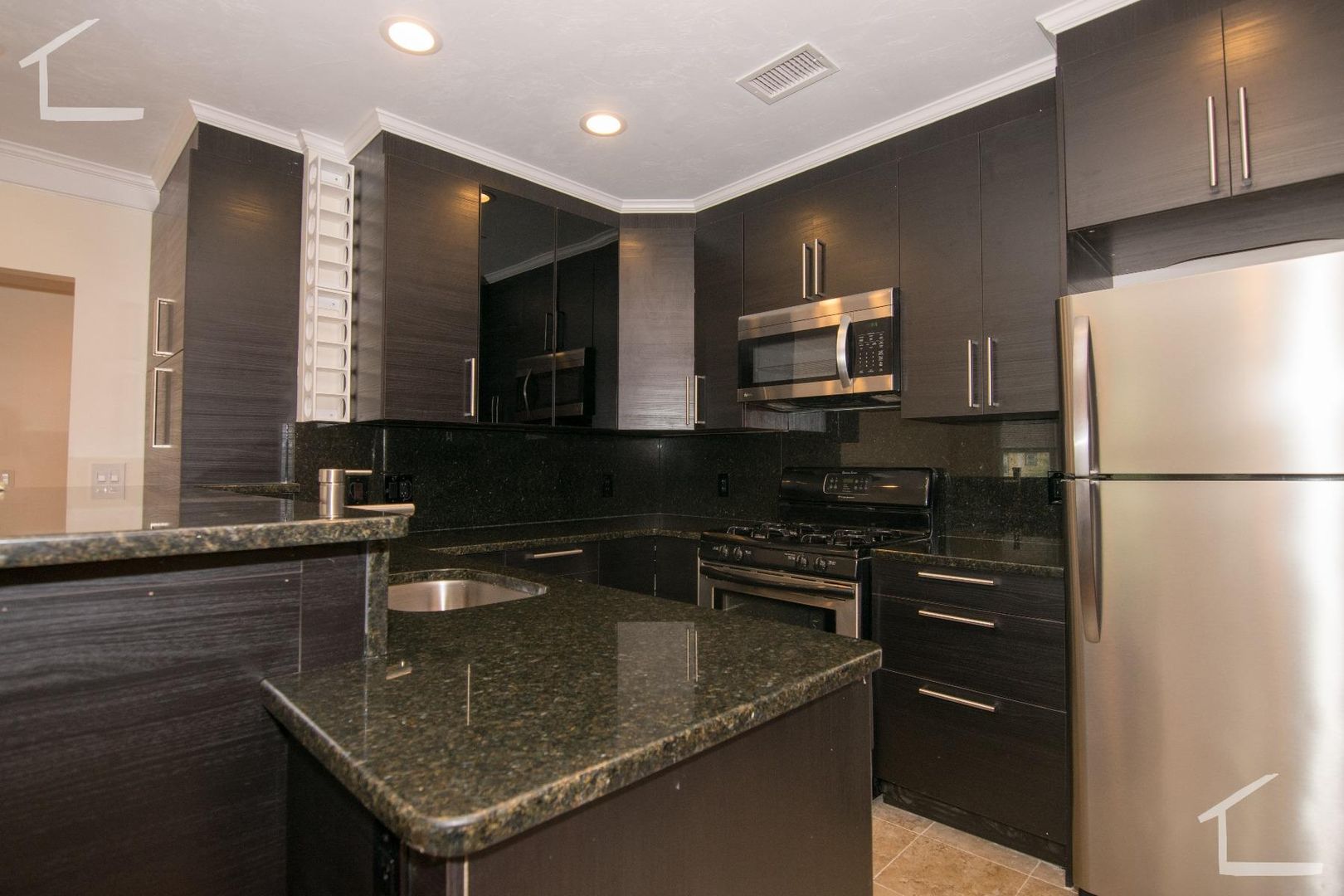 Brookline Condo: 1618 Beacon St.,