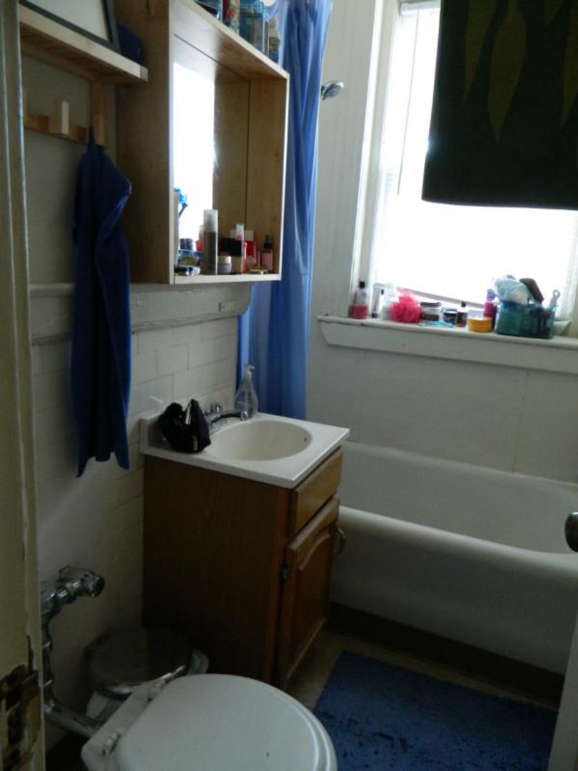 Boston House: 1171 Boylston St.