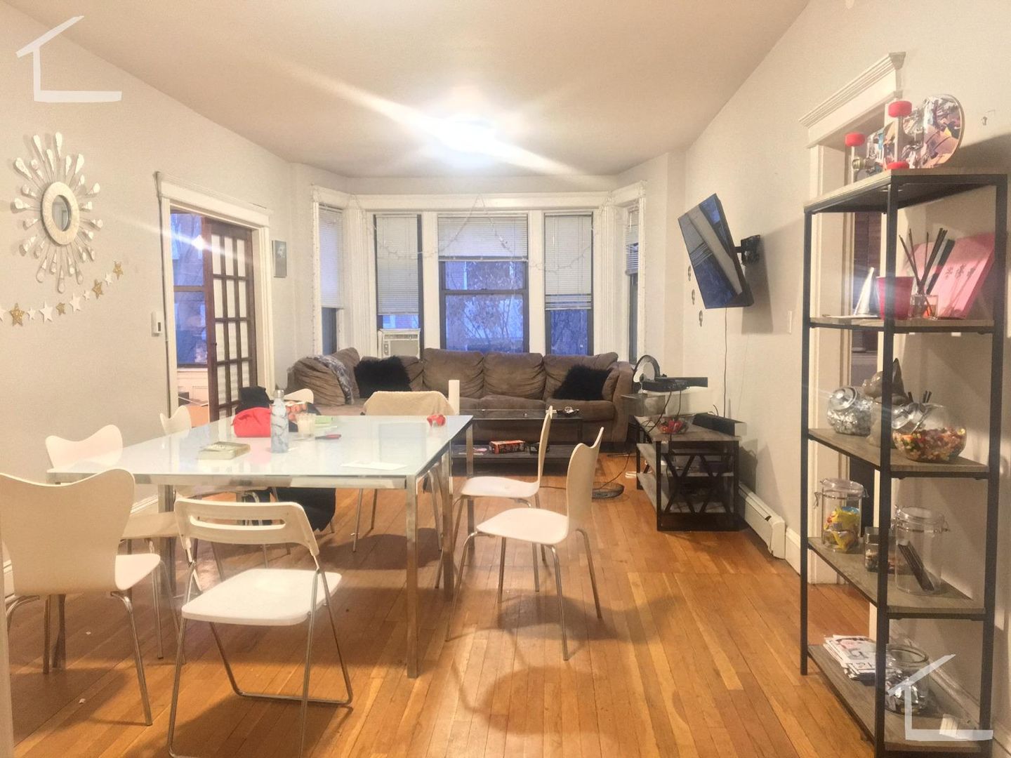 Brookline Condo: 215 Saint Paul St