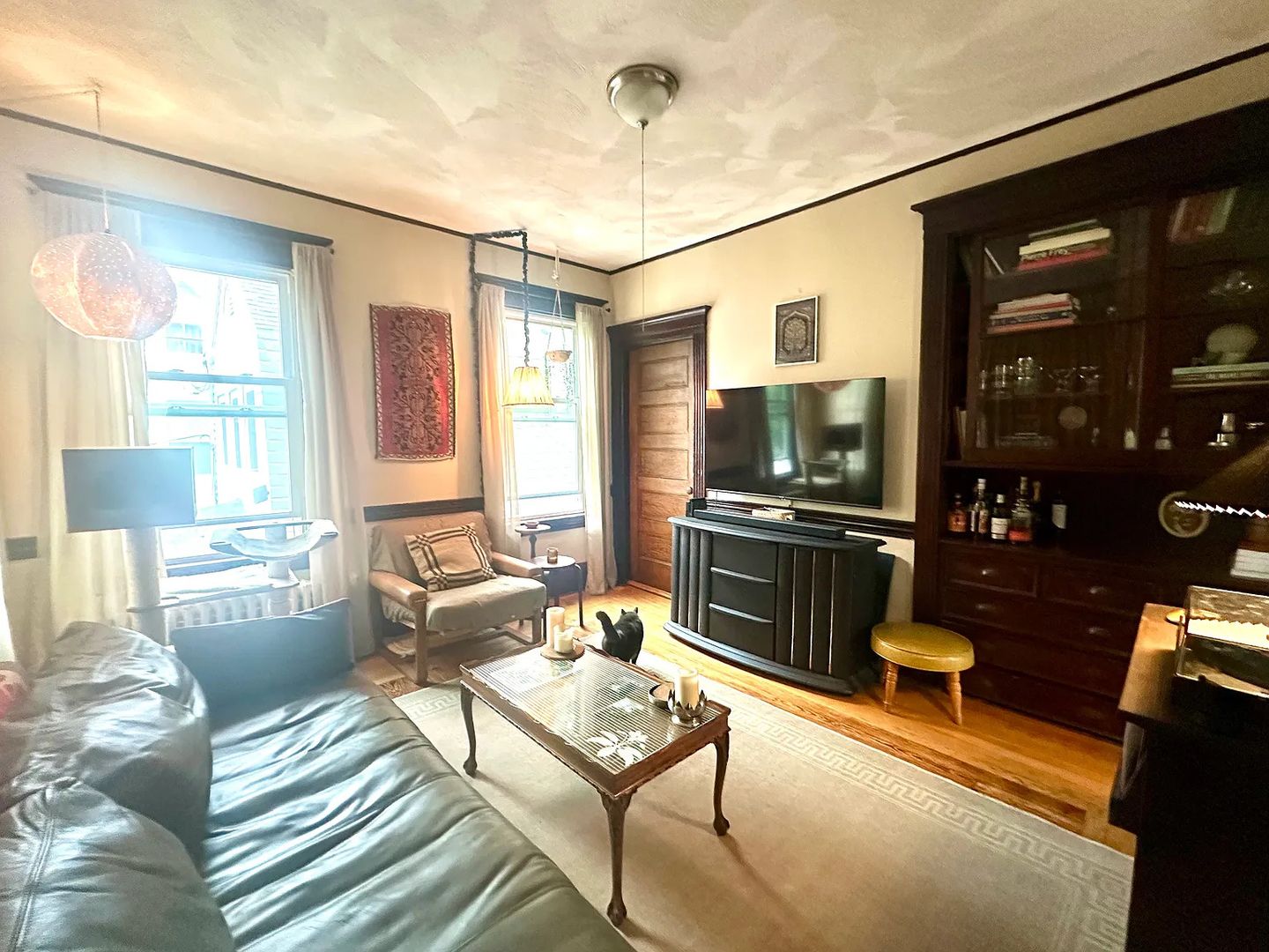 Boston House: 80 Fairbanks