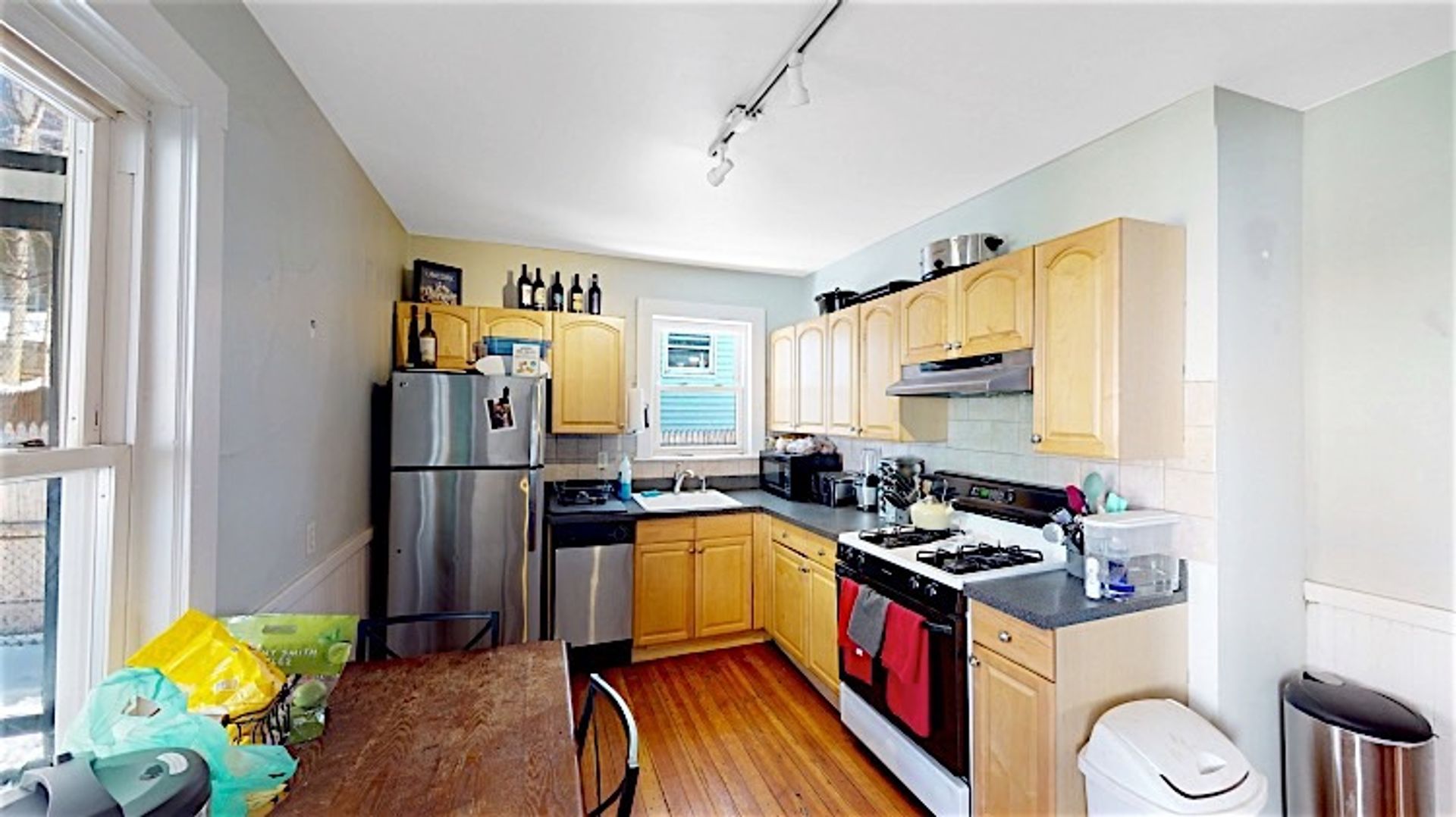 Somerville Condo: 243 Summer St