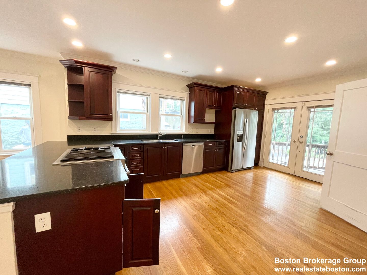 Boston Condo: 13 Sunset St