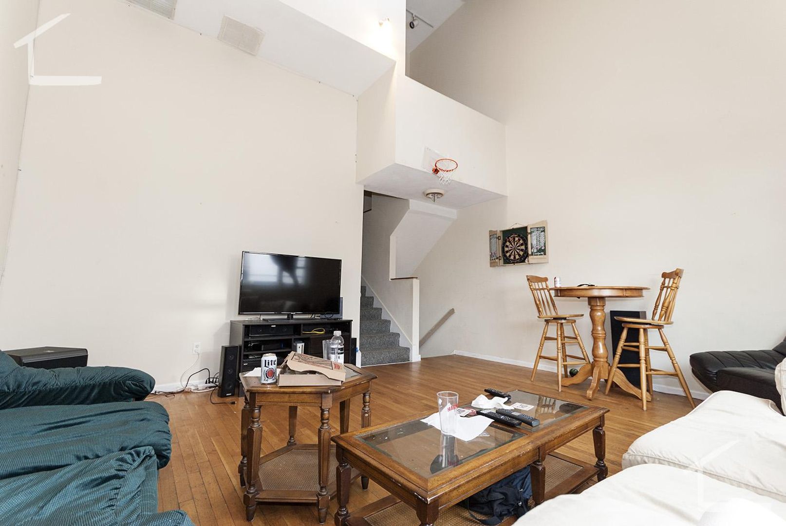Boston Townhome: 143 Glenville Ave