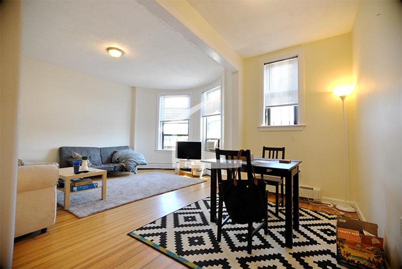 Boston Condo: 1942 Beacon St