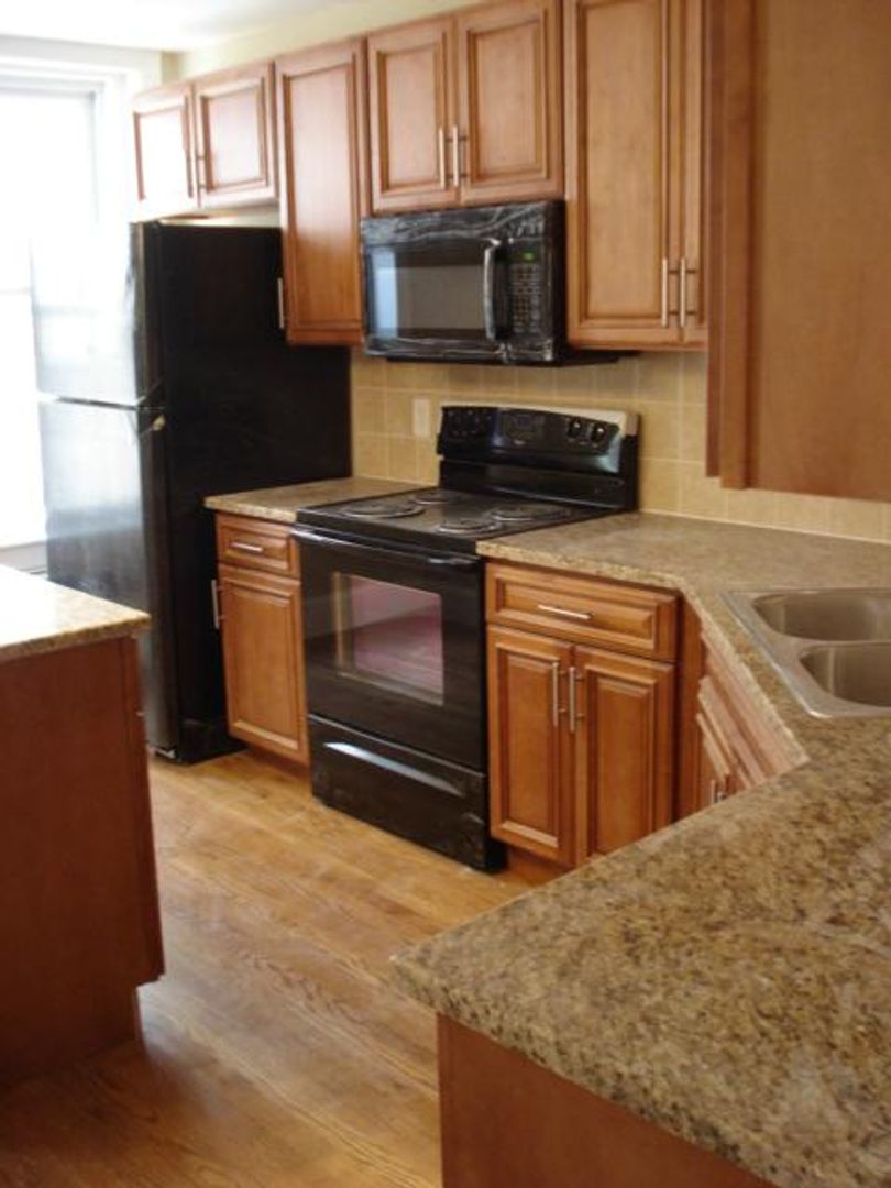 Brookline House: 186 Saint Paul