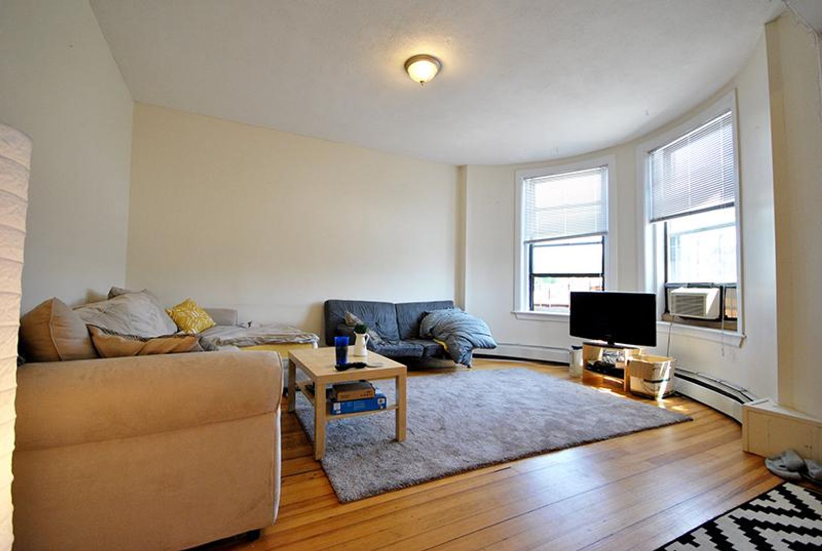 Boston Condo: 1962 Beacon St
