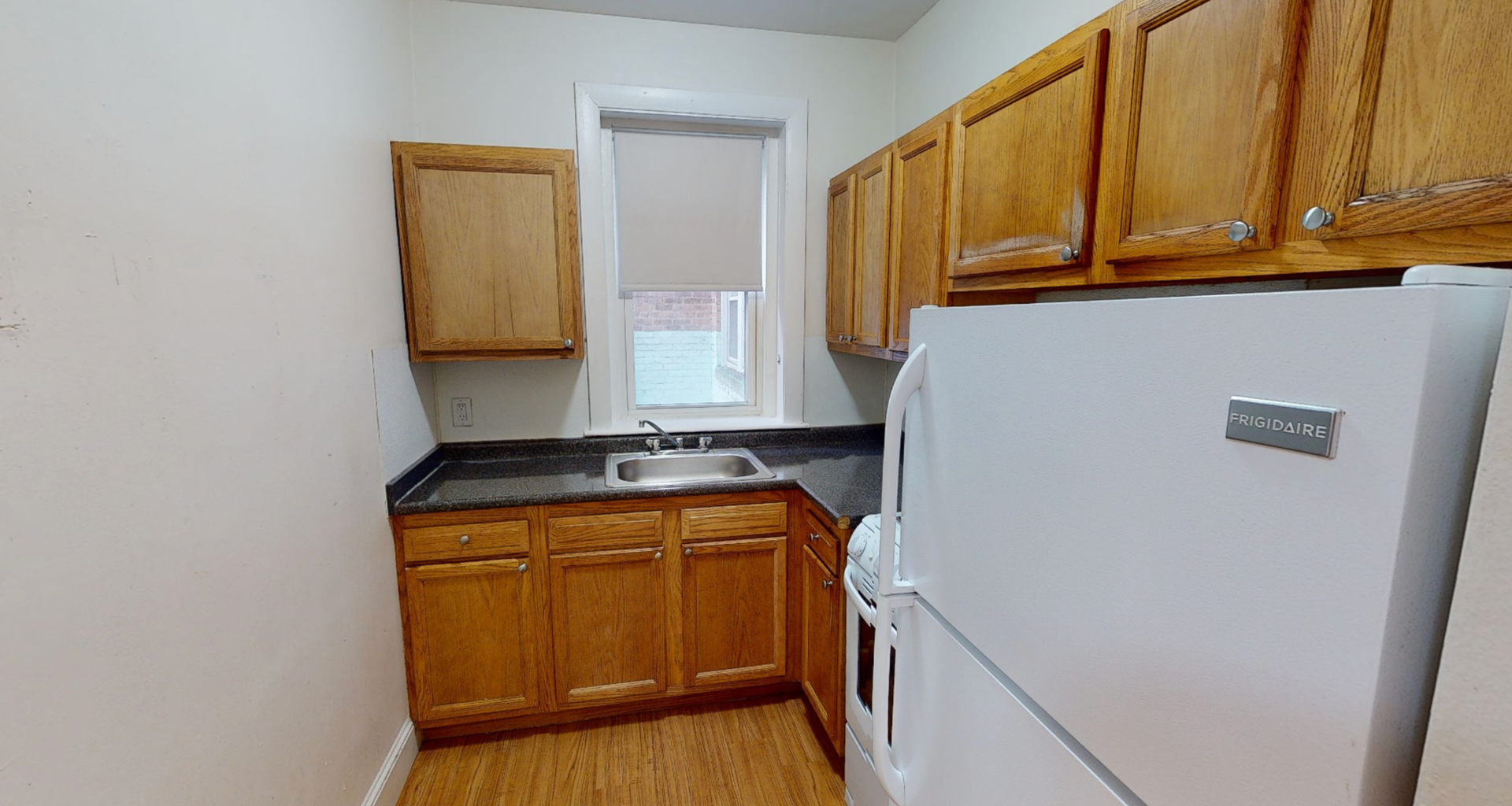 Brookline House: 33 Lancaster Terr.