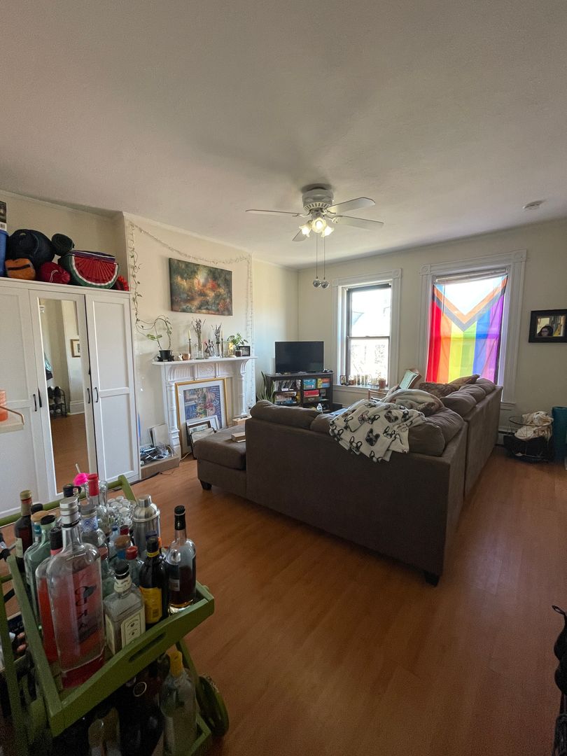 Boston Condo: 262 Shawmut Ave