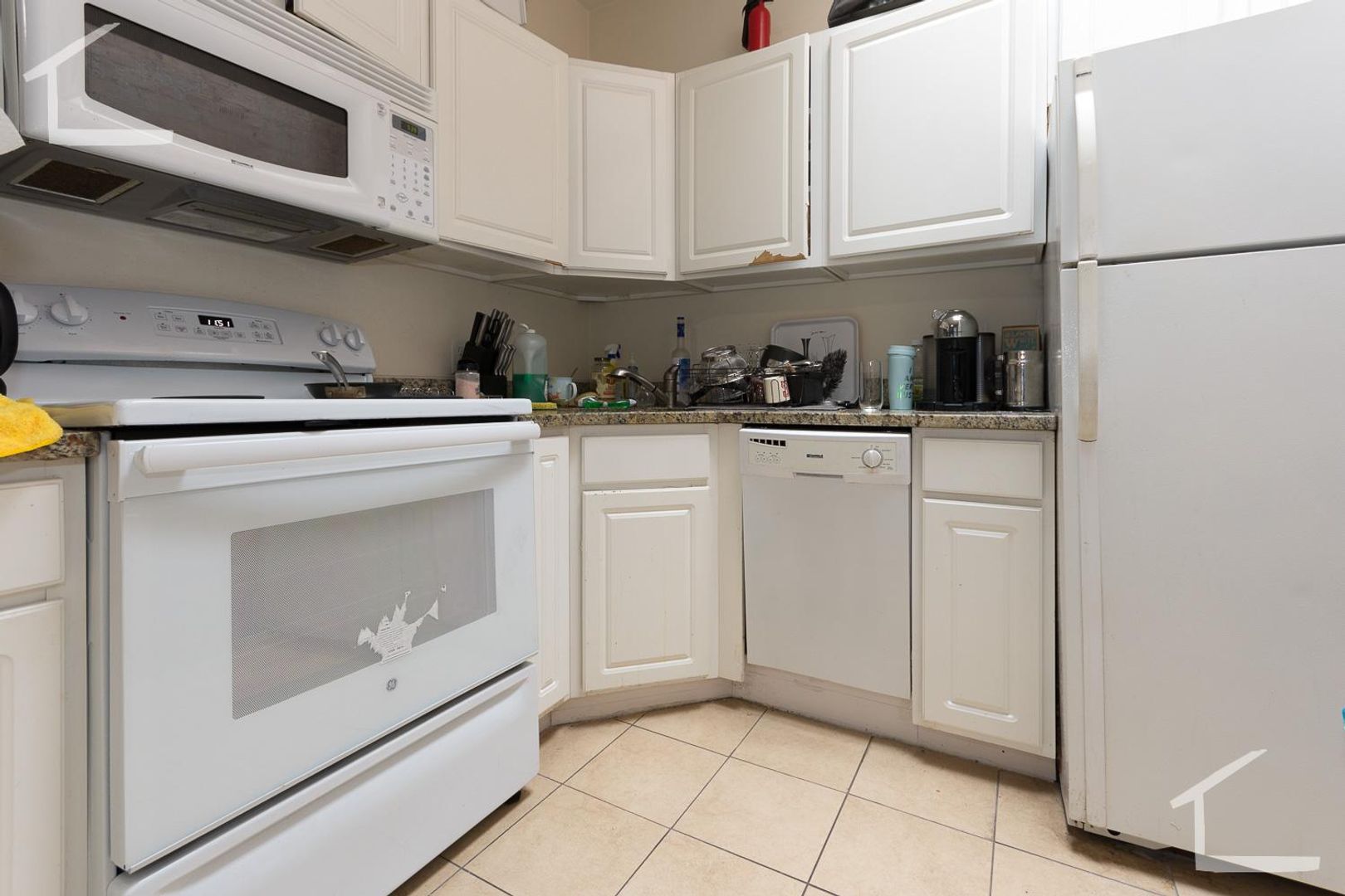 Allston Condo: 1132 Commonwealth Ave