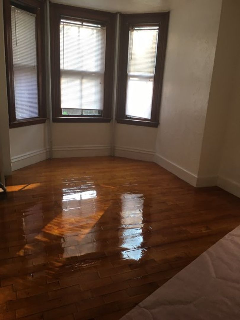 Boston Condo: 4 Adella Place