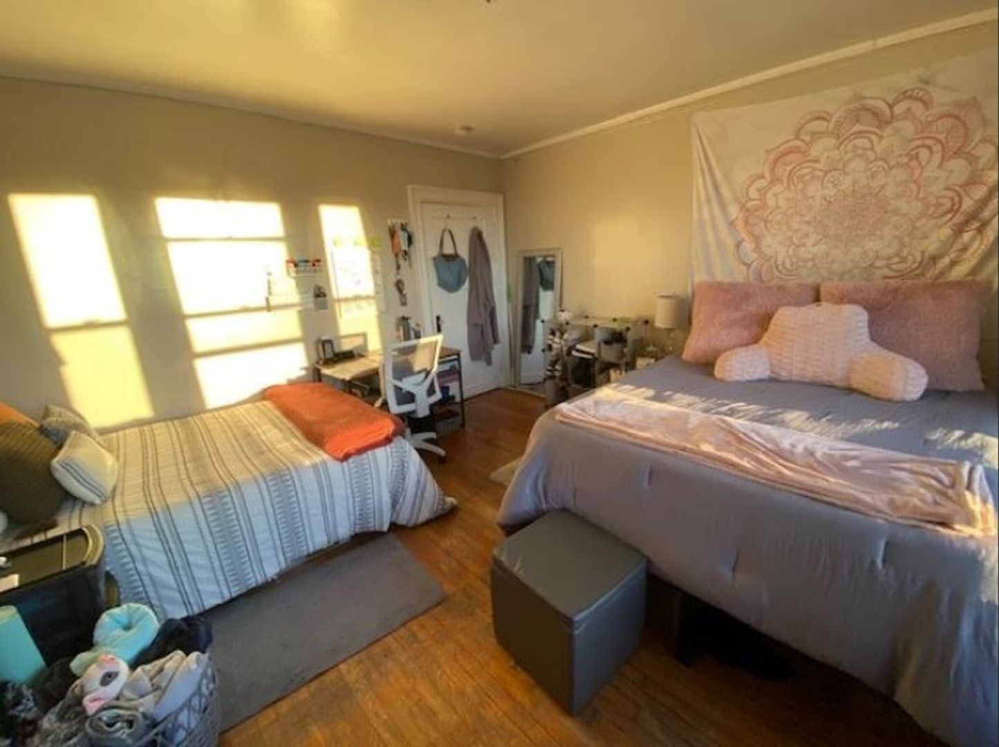 Boston Condo: 445 Park Dr.,