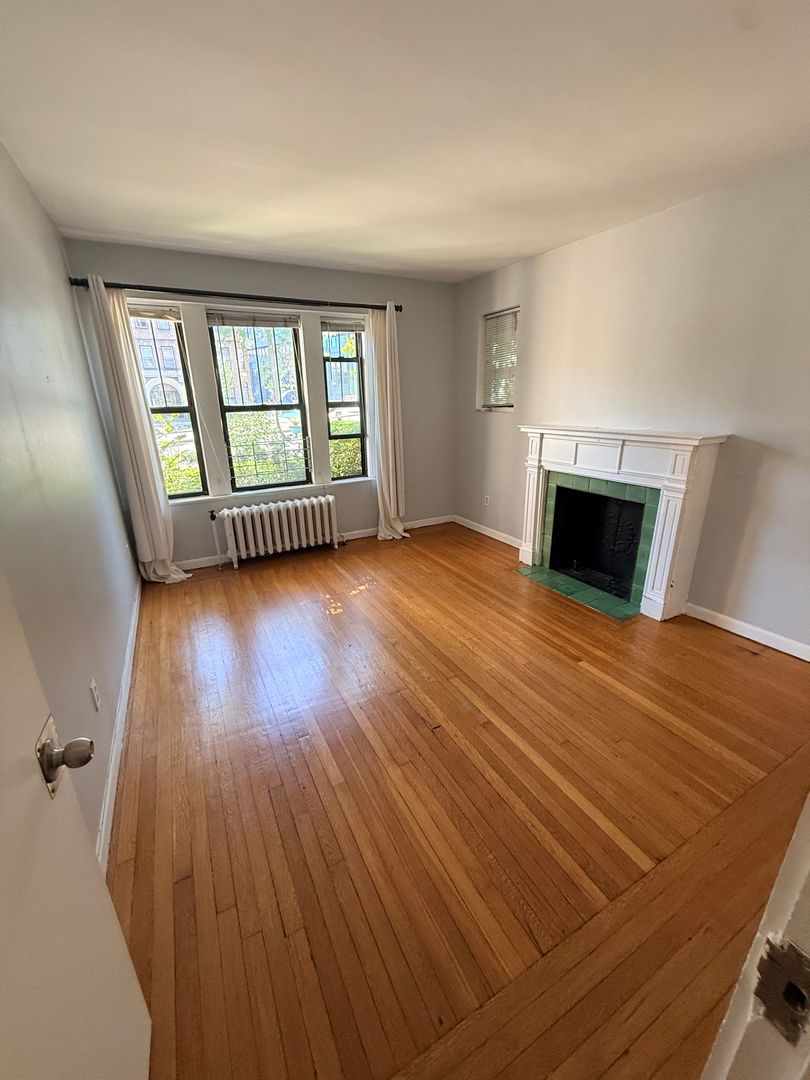 Boston Condo: 452 Park Dr