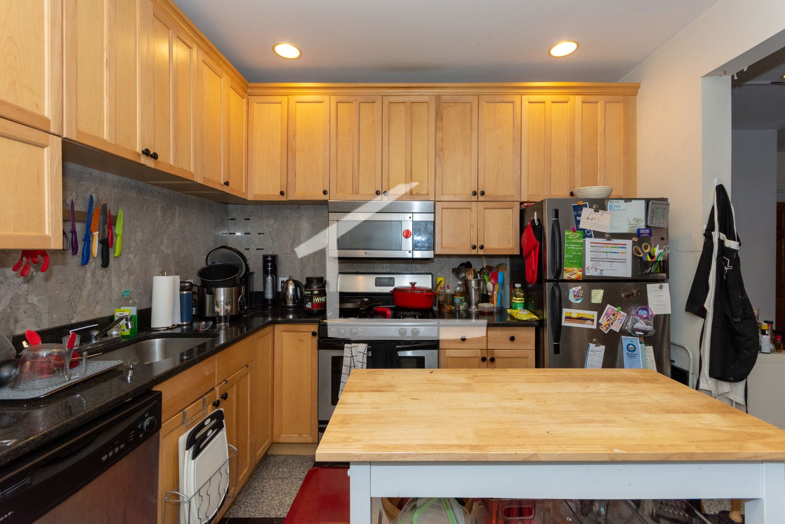Brookline Condo: 69 Babcock St
