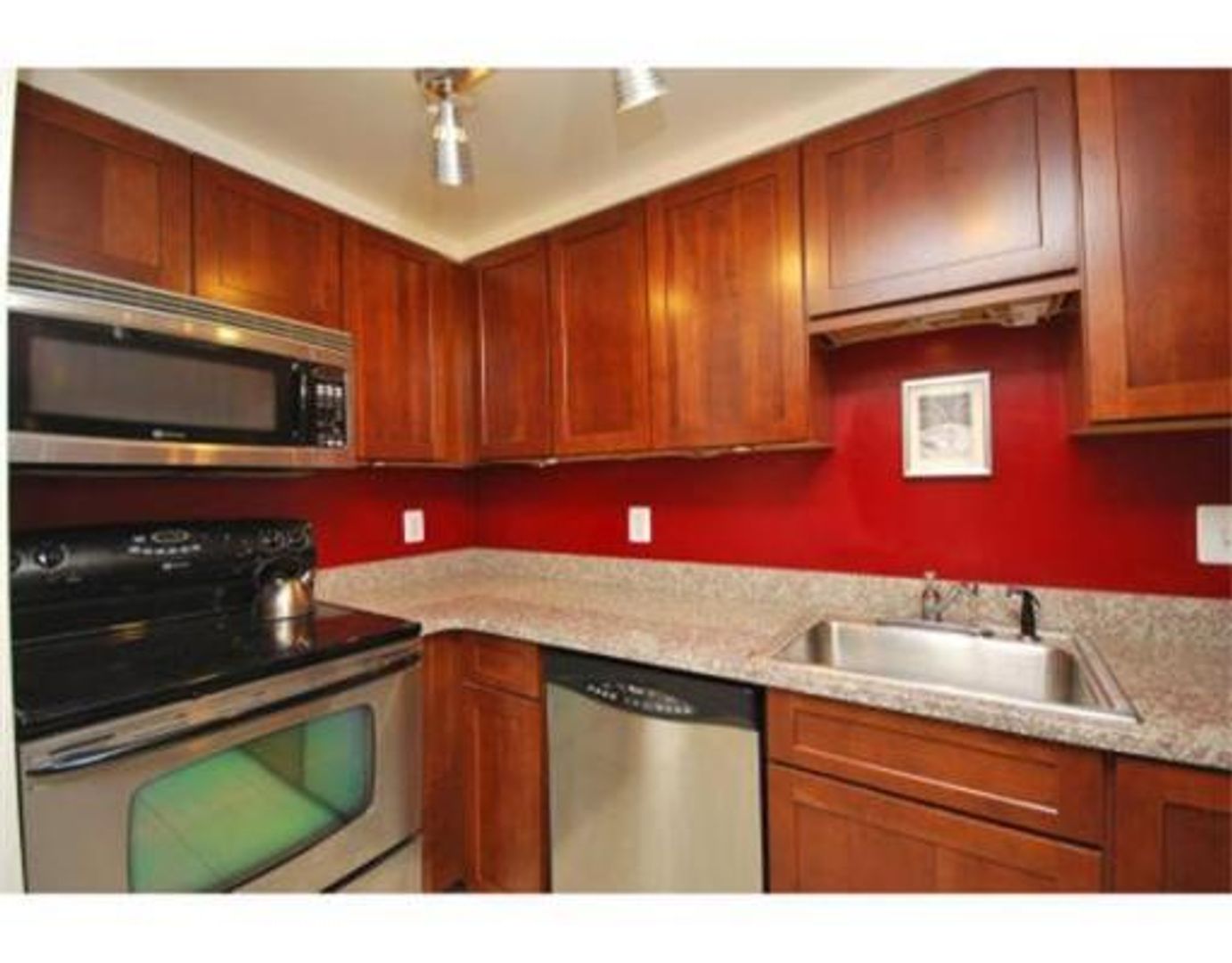 Boston Condo: 28 Symphony Rd
