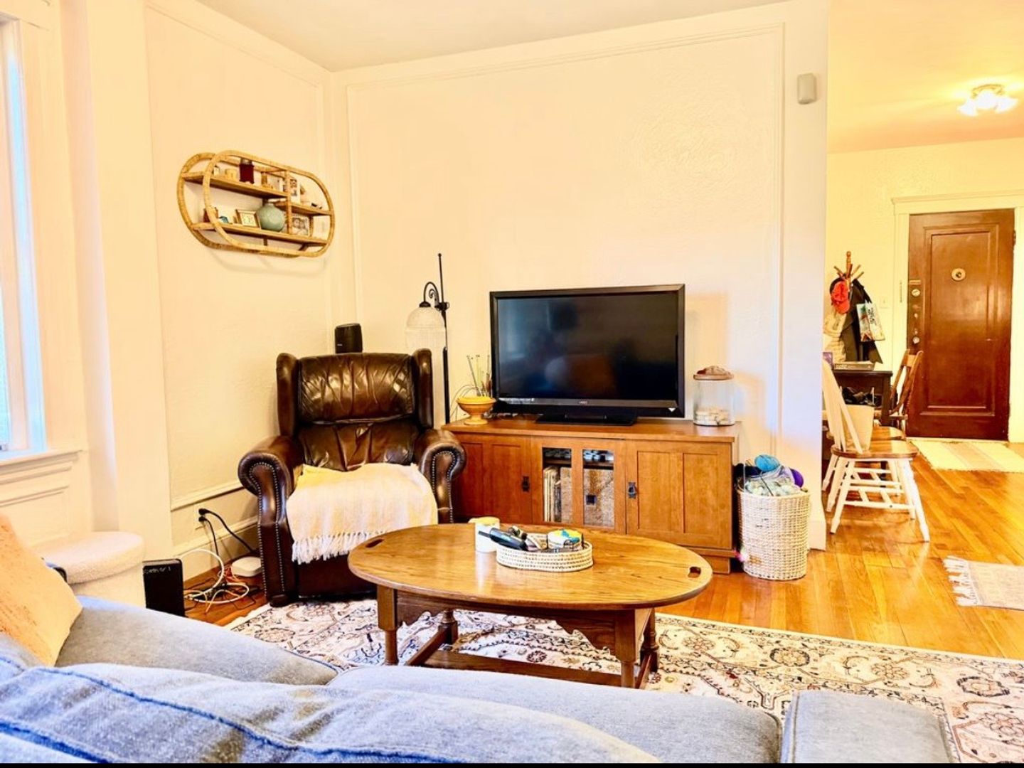 Boston Condo: 2003 Commonwealth Ave