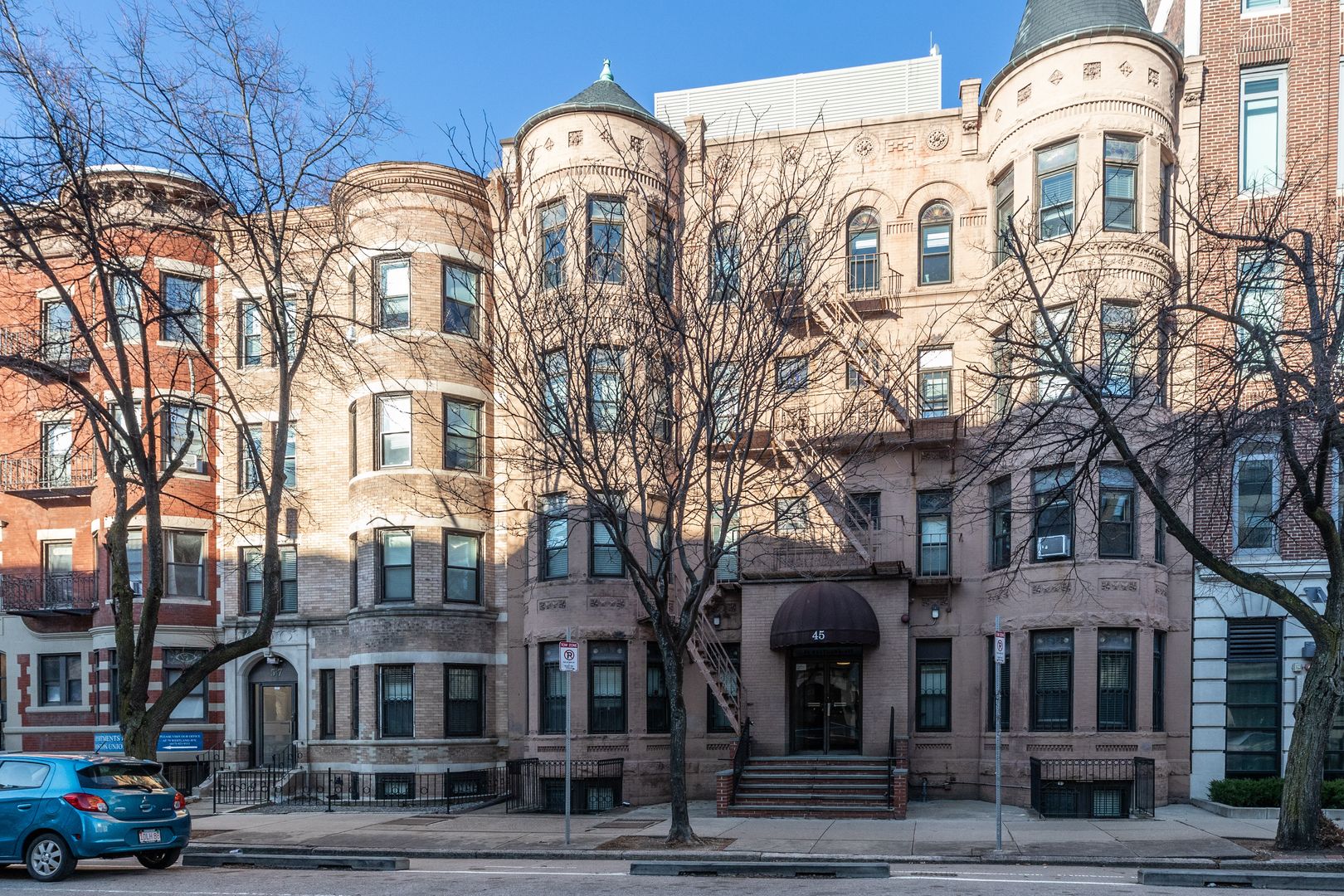 Boston House: 45 Westland