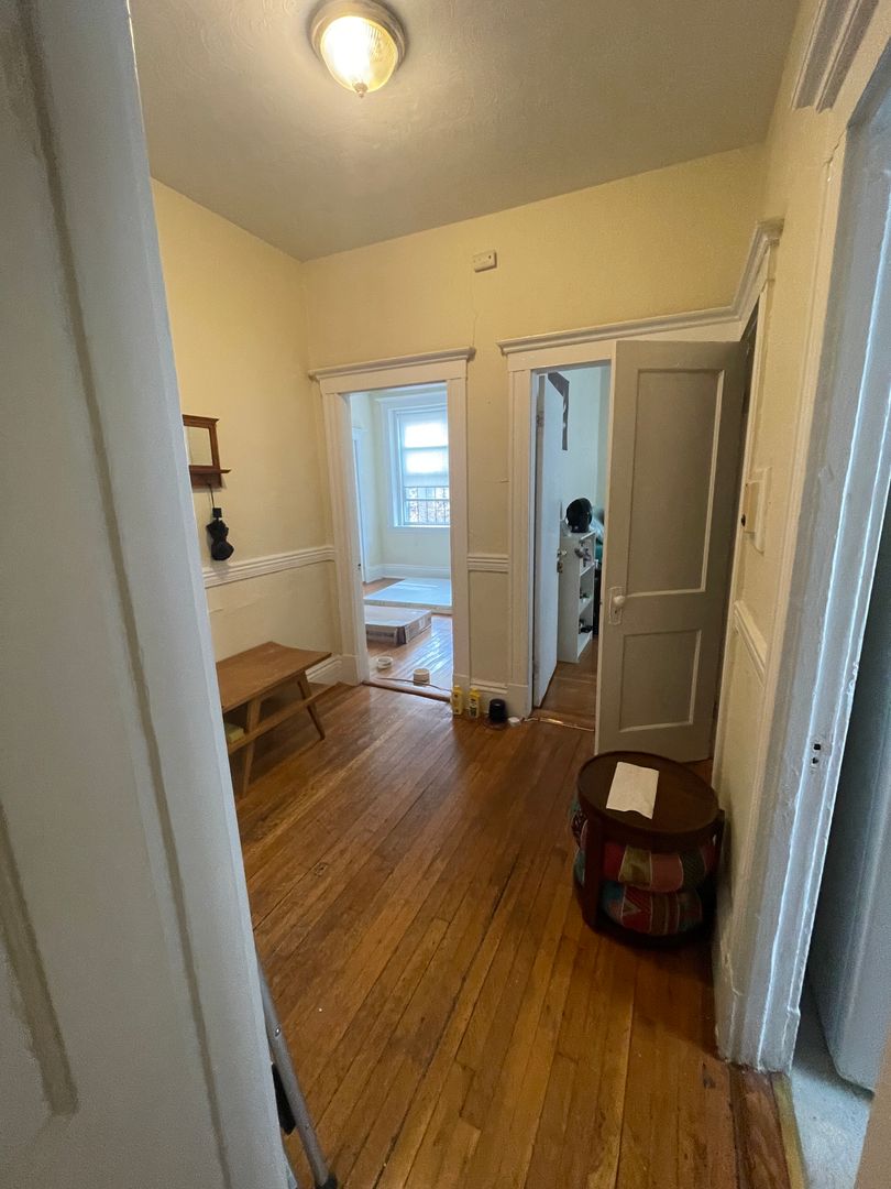 Boston House: 91 Gordon st