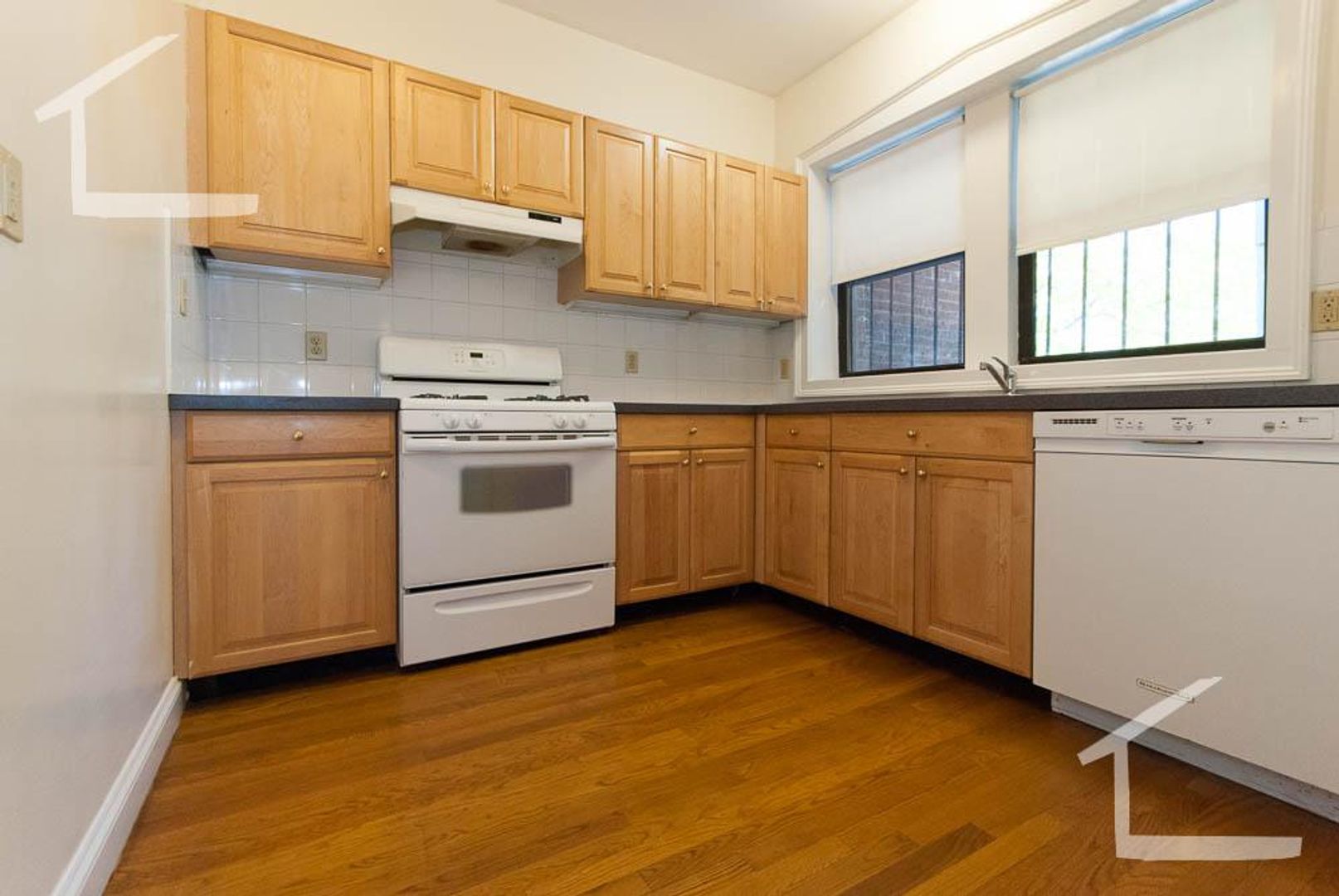 Boston Condo: 4 Park Vale