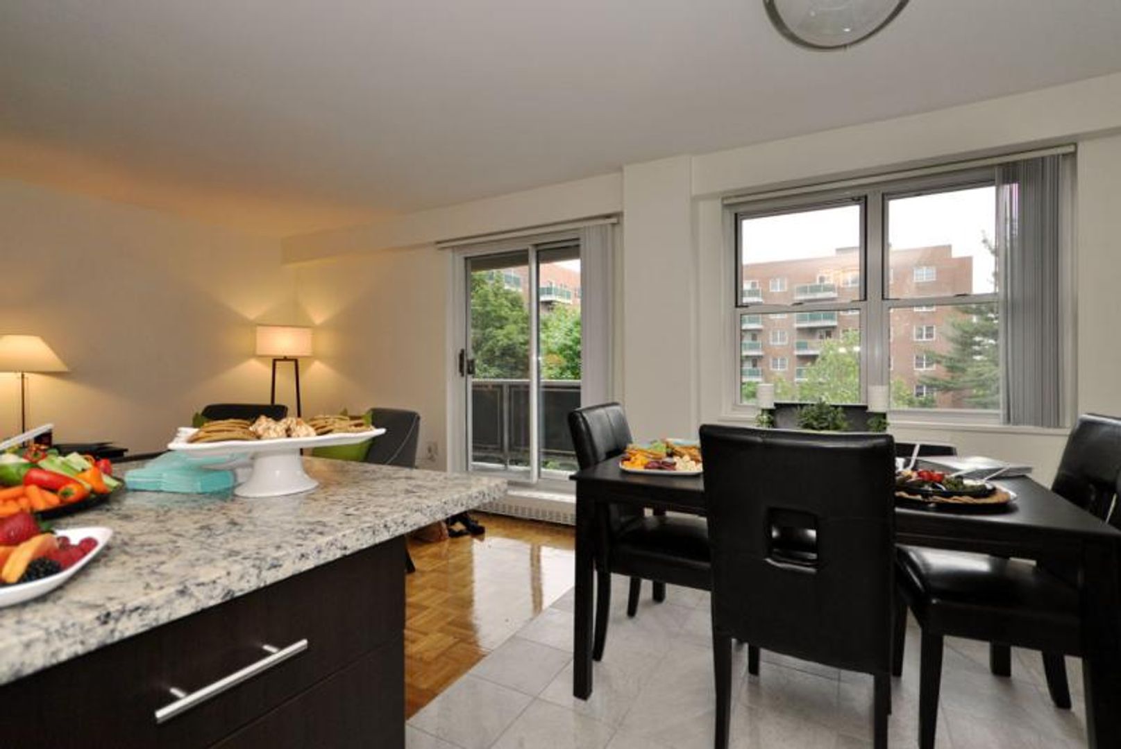 Brookline Condo: 175 Freeman St
