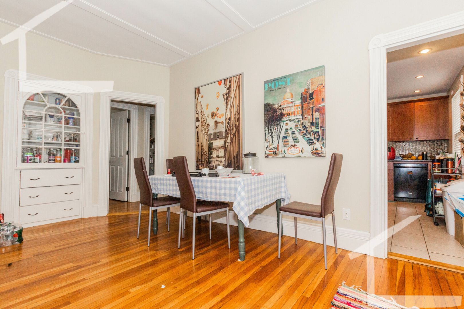 Boston House: 91 Surrey St