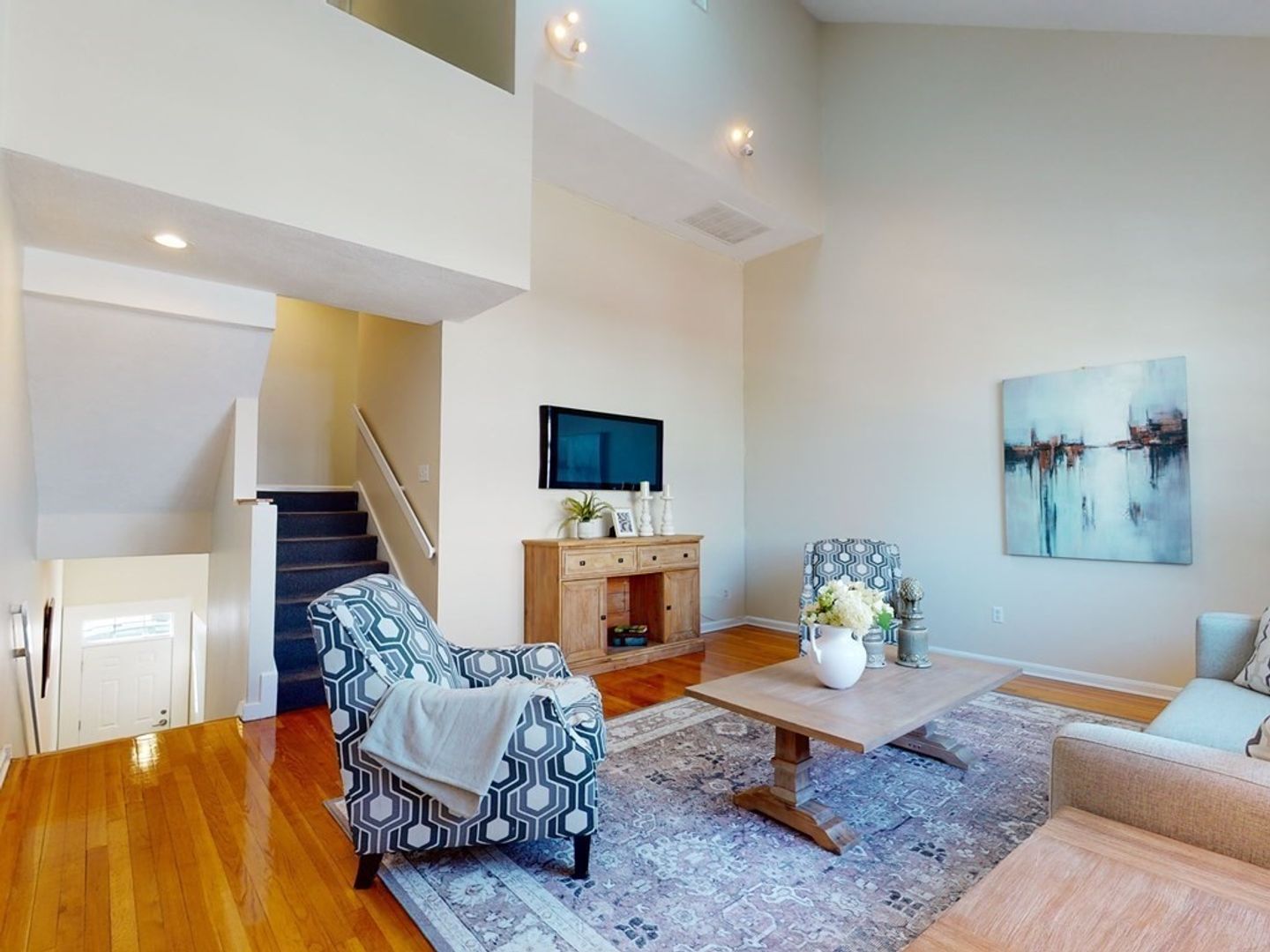 Boston Townhome: 143 Glenville Avenue