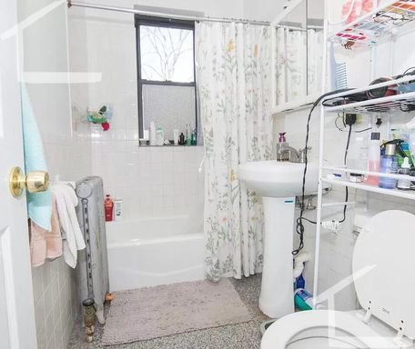 Great 4 Bed Available 9/1/26