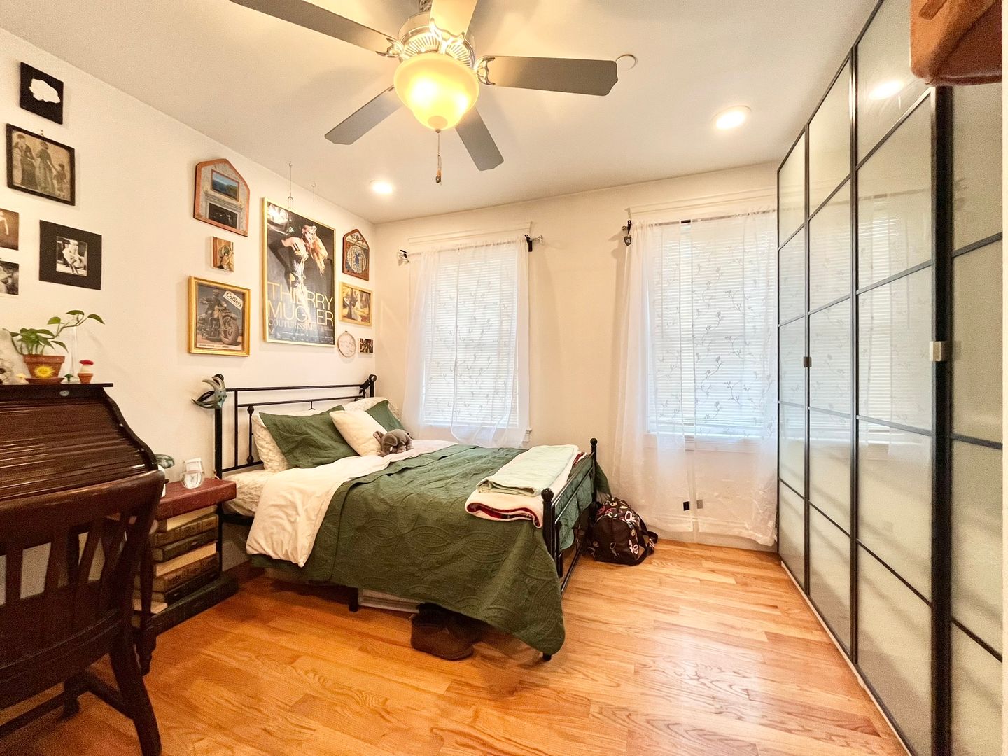 Boston Condo: 4 Fern St