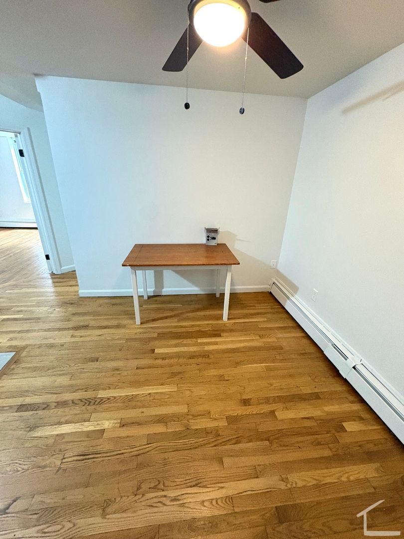 Boston House: 1678 Commonwealth