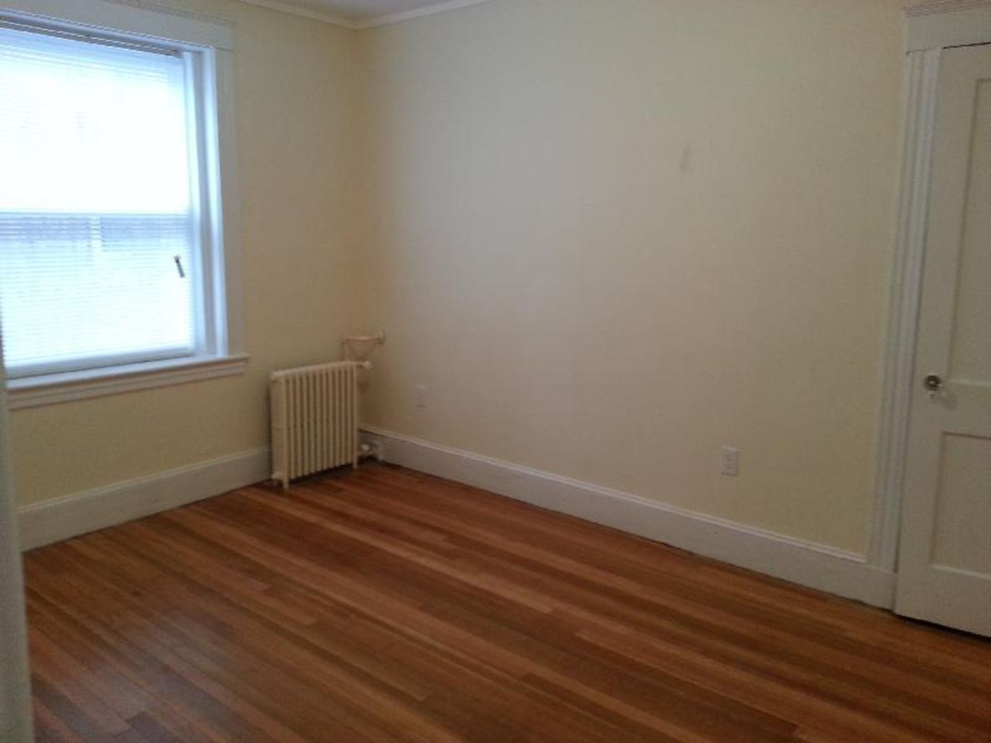 Boston Condo: 1611 Commonwealth Ave