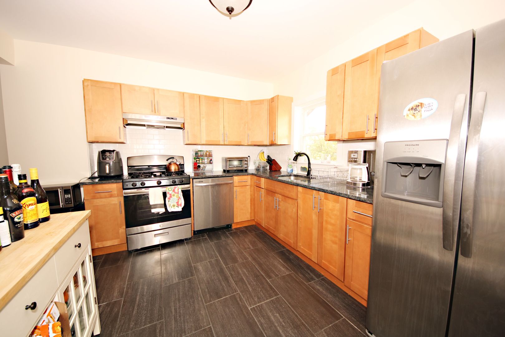 Waltham Condo: 91Cushing St