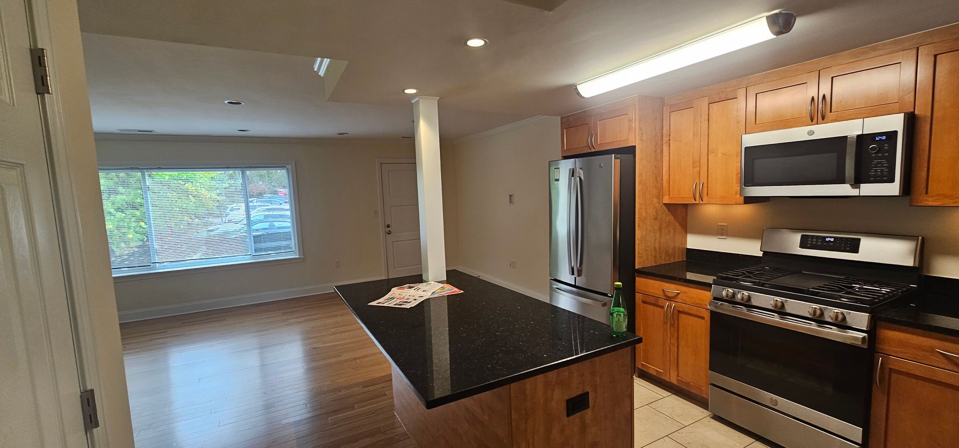 Boston House: 621 VFW Parkway