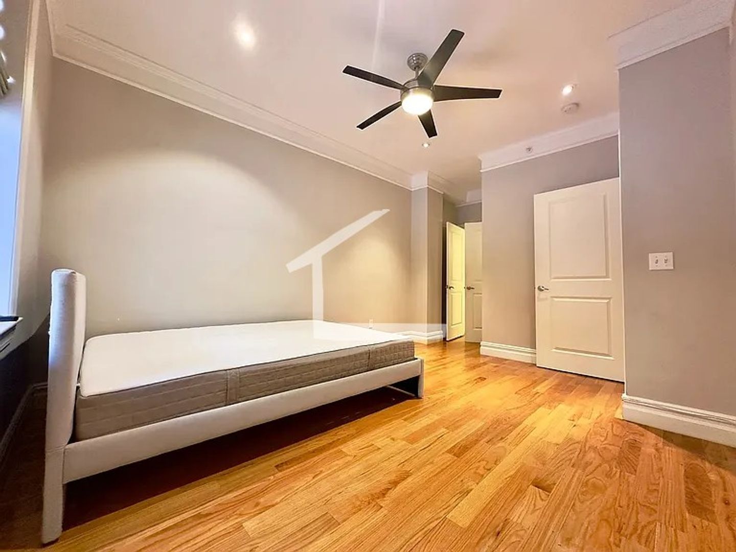 Boston Condo: 676 Massachusetts Ave.,