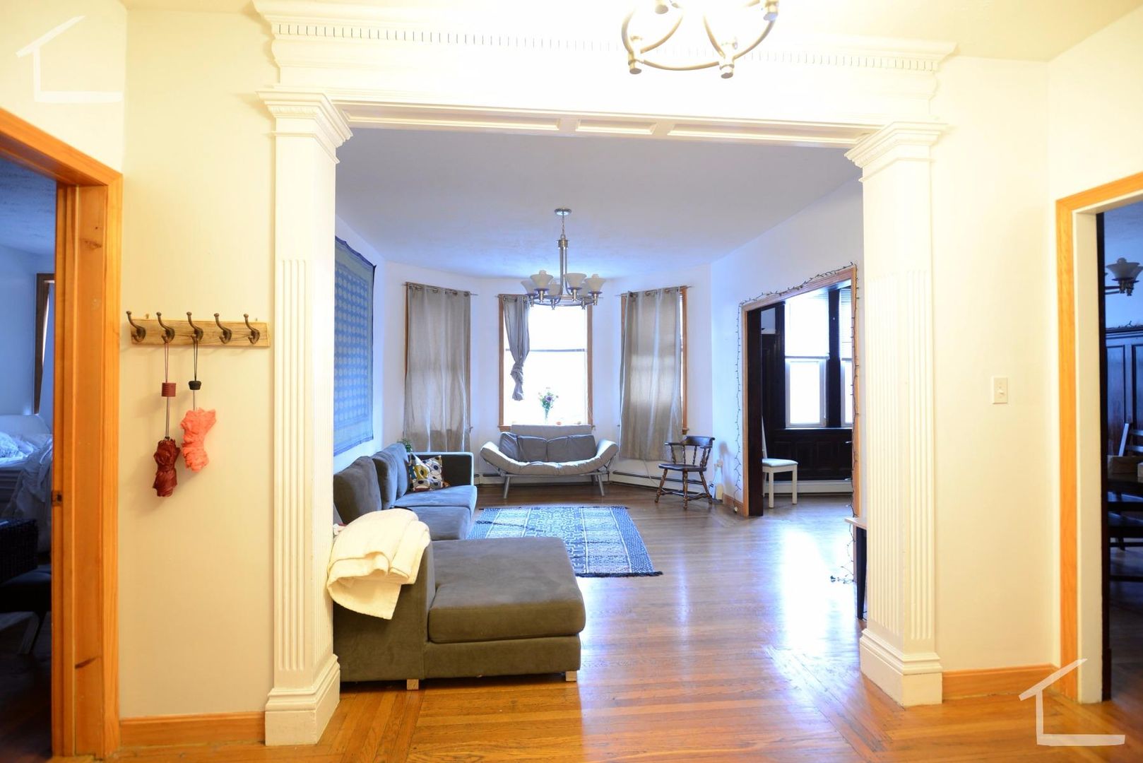 Brookline Condo: 25 Gibbs St