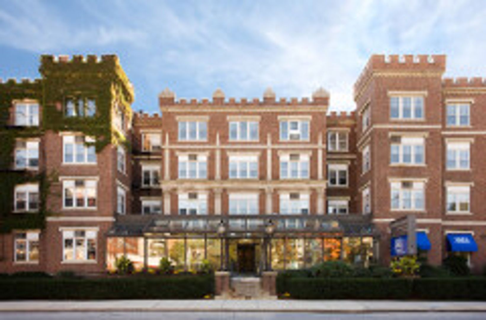 Brookline Condo: 1223 Beacon St