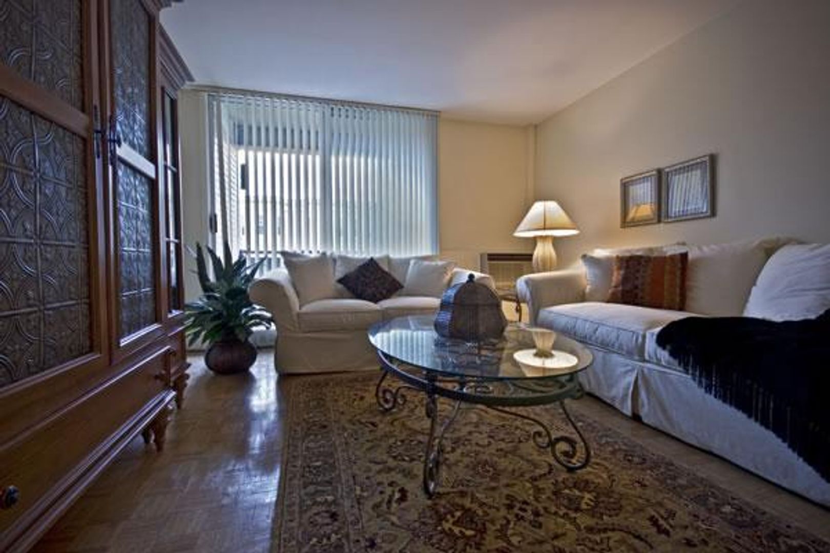 Boston Condo: 1422 Commonwealth Ave.,