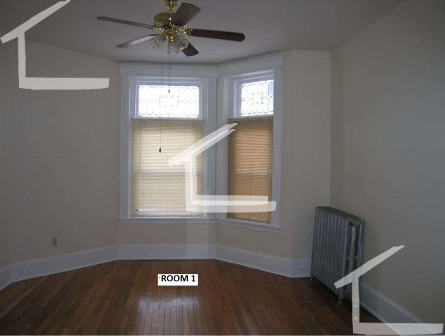 Boston House: 1254B Commonwealth Ave.