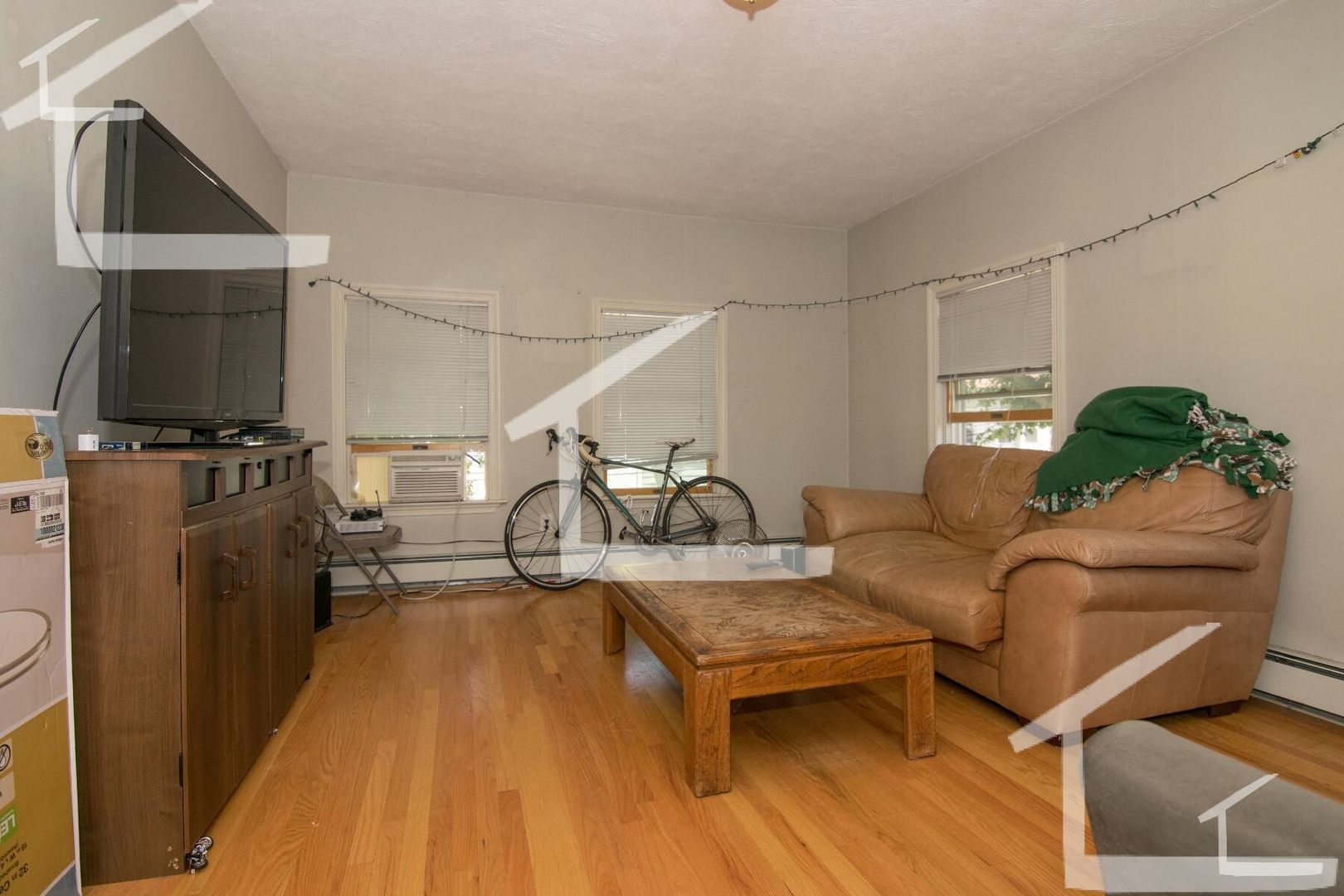 Boston Condo: 37 Shannon St