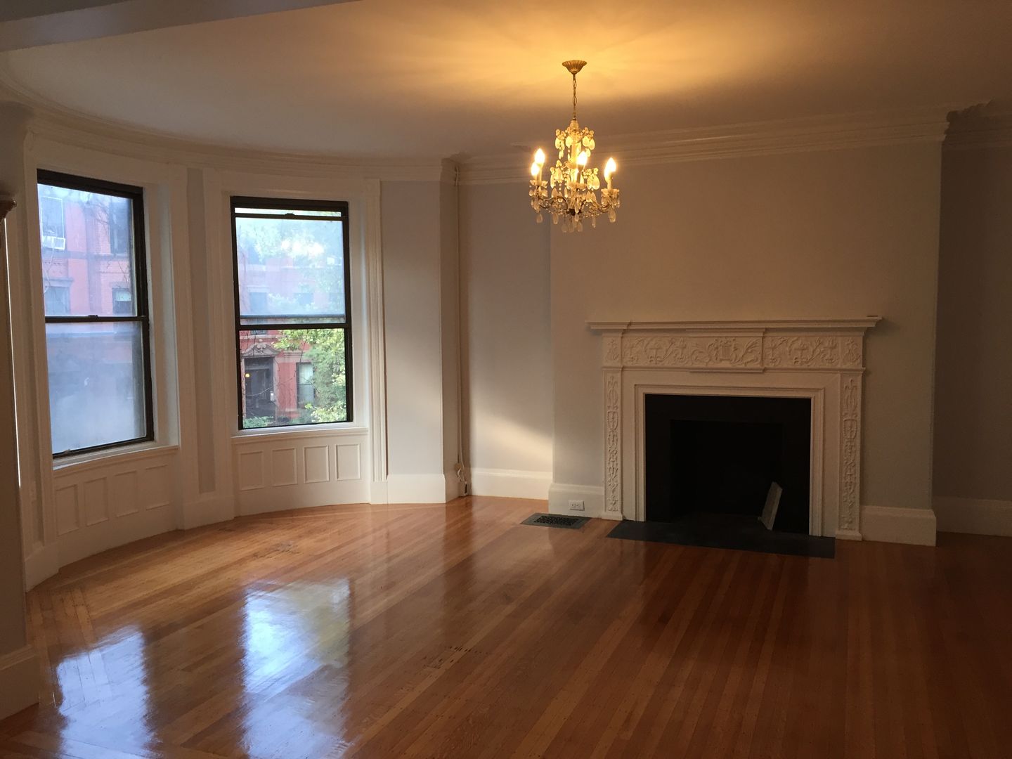 Boston Condo: 429 Marlborough Street