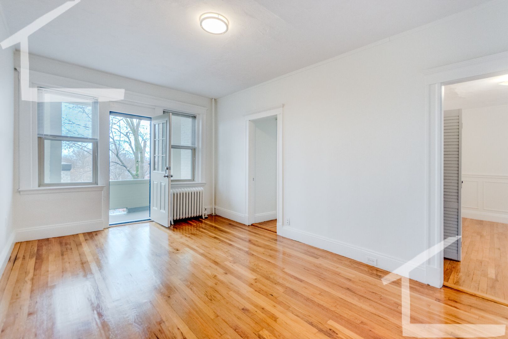 Boston Condo: 266 Kelton St