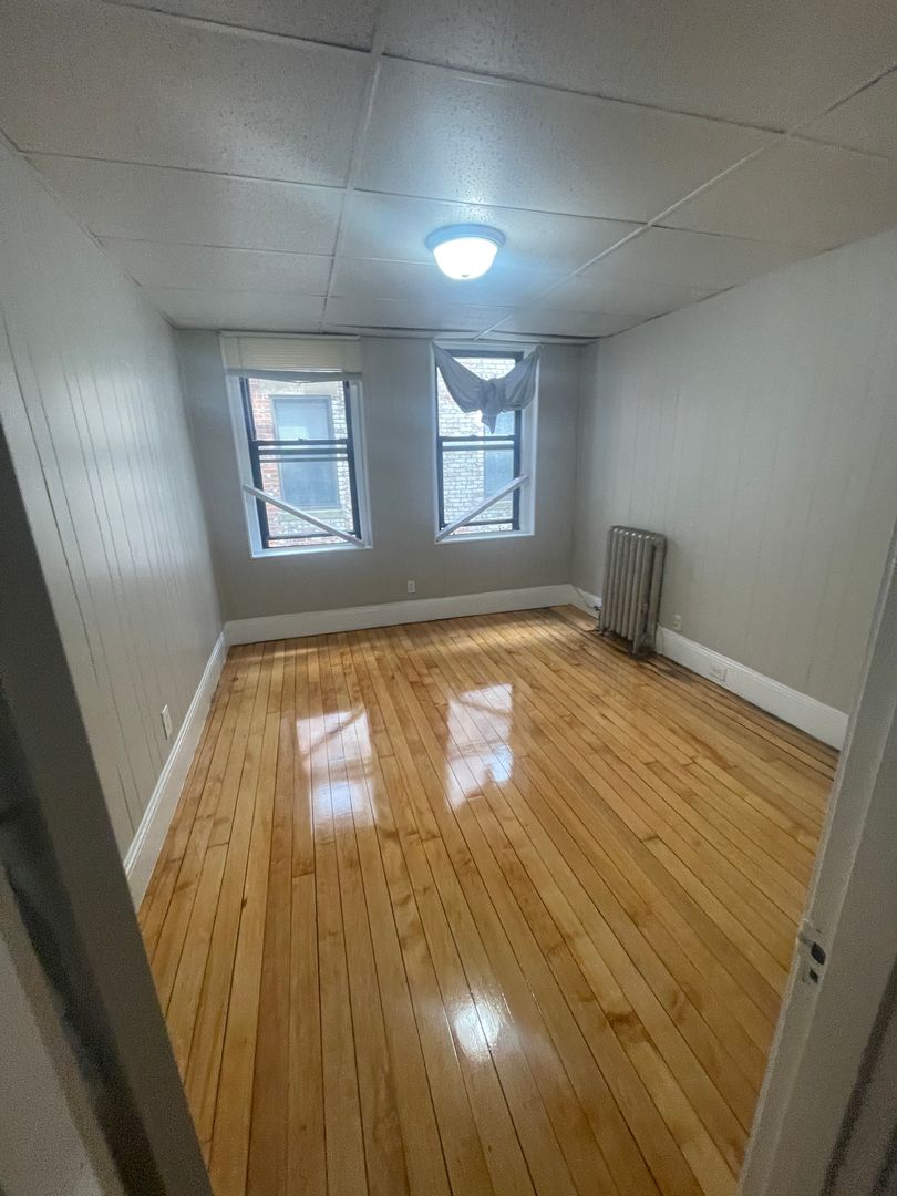 Brookline House: 437 Cambridge st