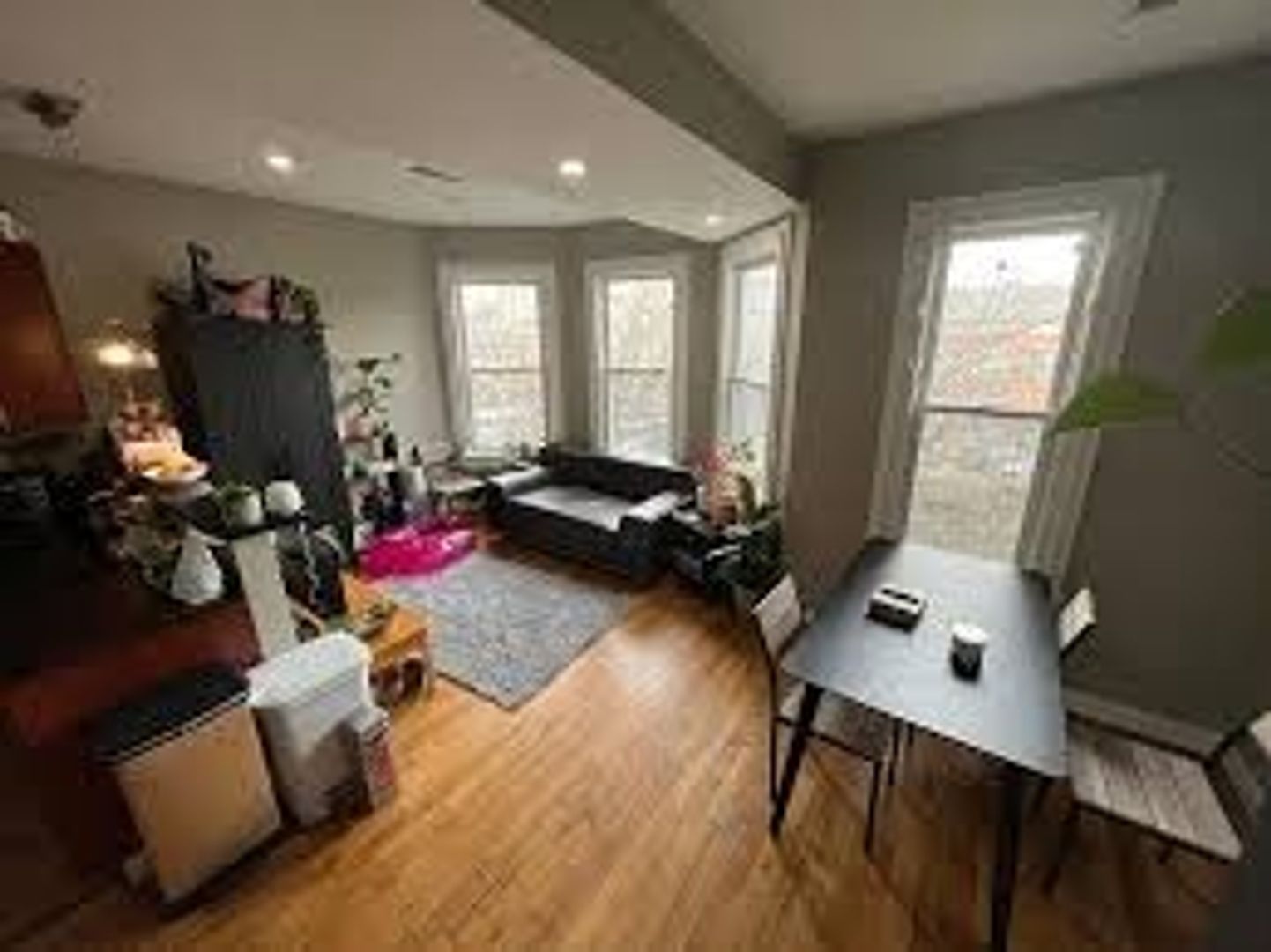 Boston Townhome: 192 Alleghany St