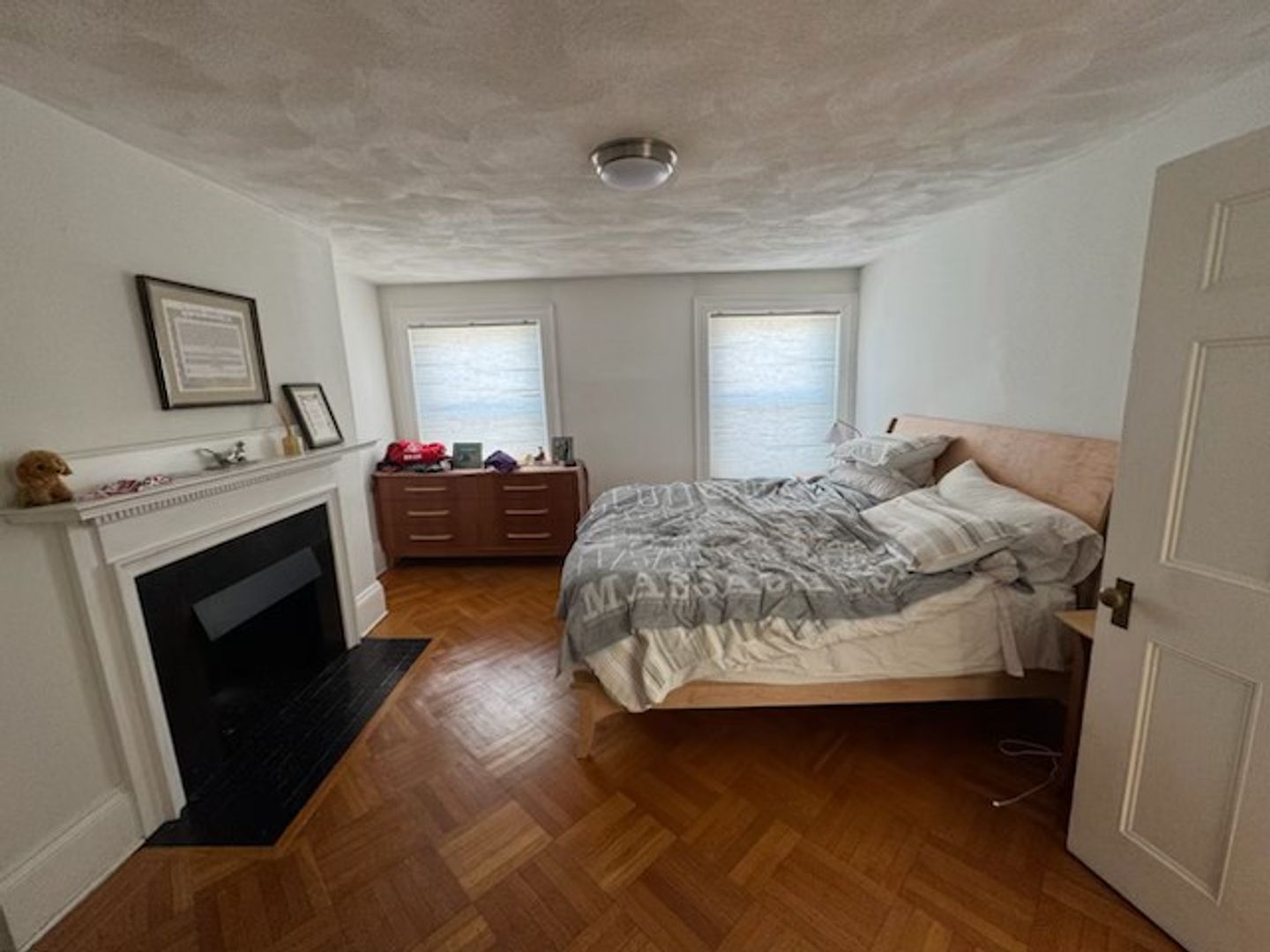 Brookline Condo: 1720 Beacon St.,