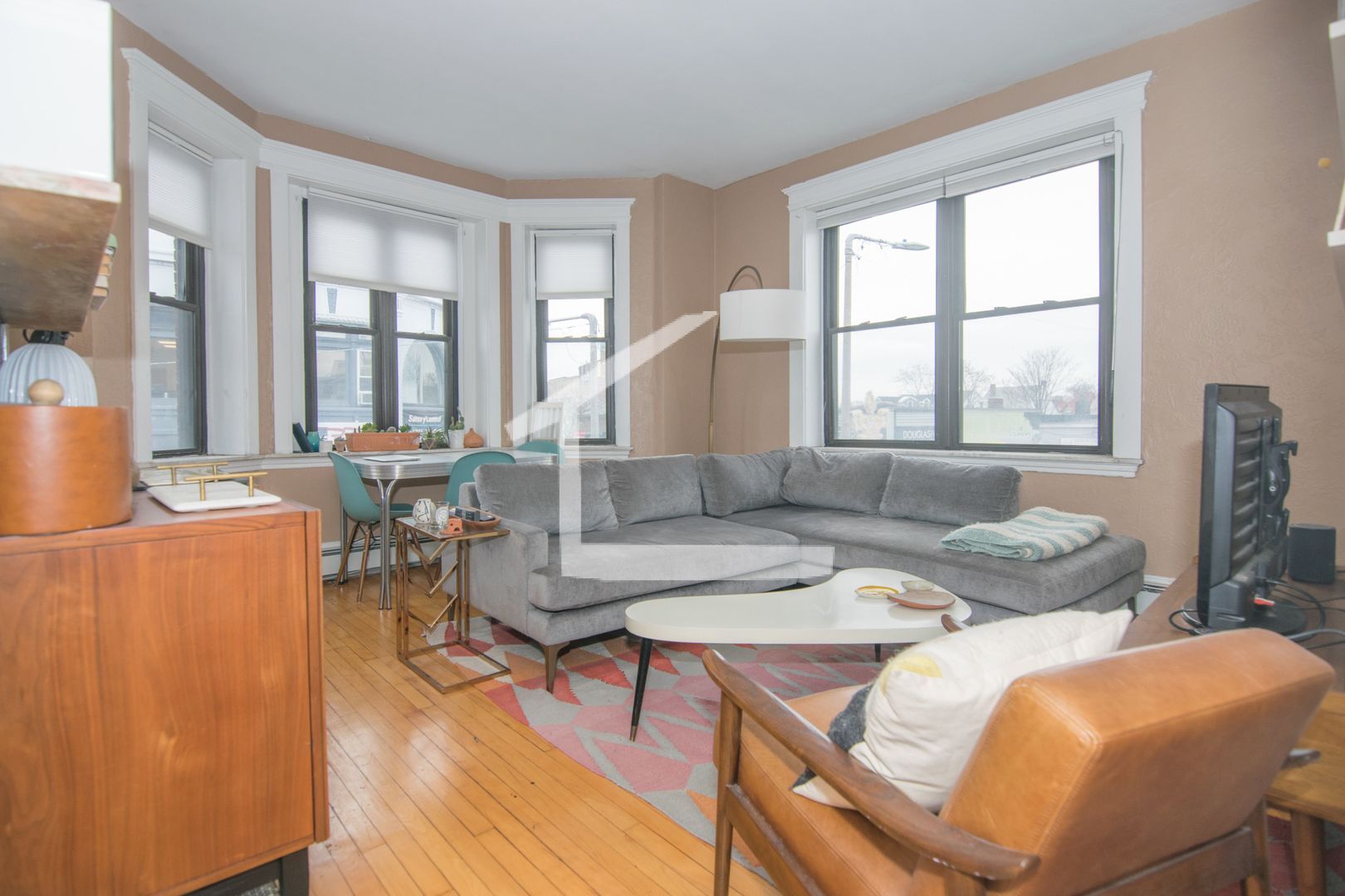 Boston Condo: 183 Glenville Ave