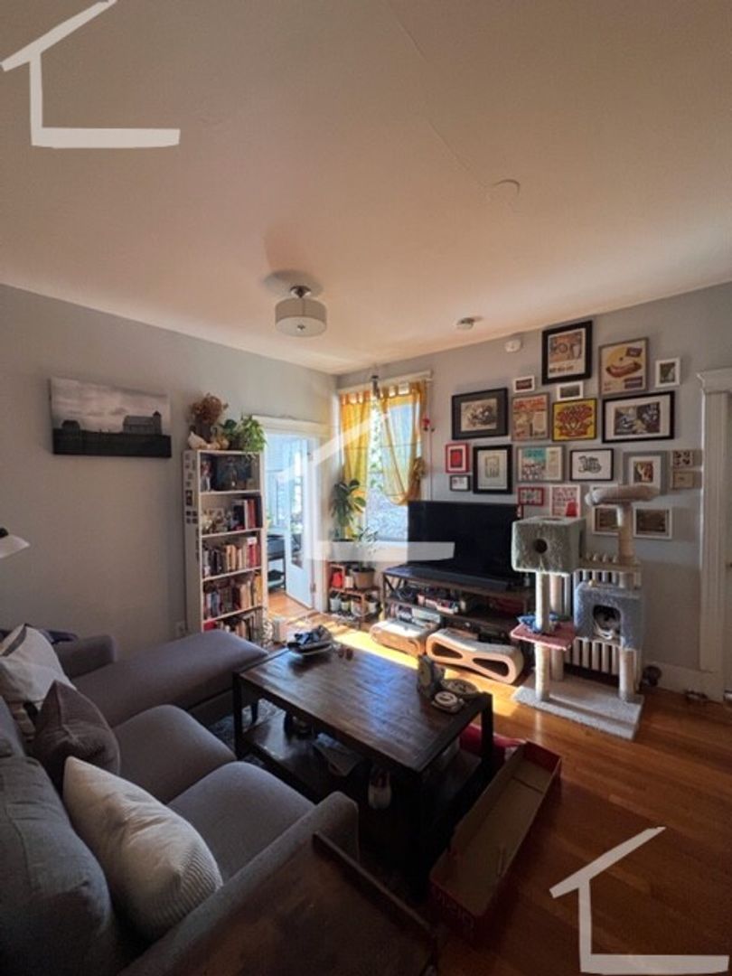 Boston Condo: 30 Park Vale Ave