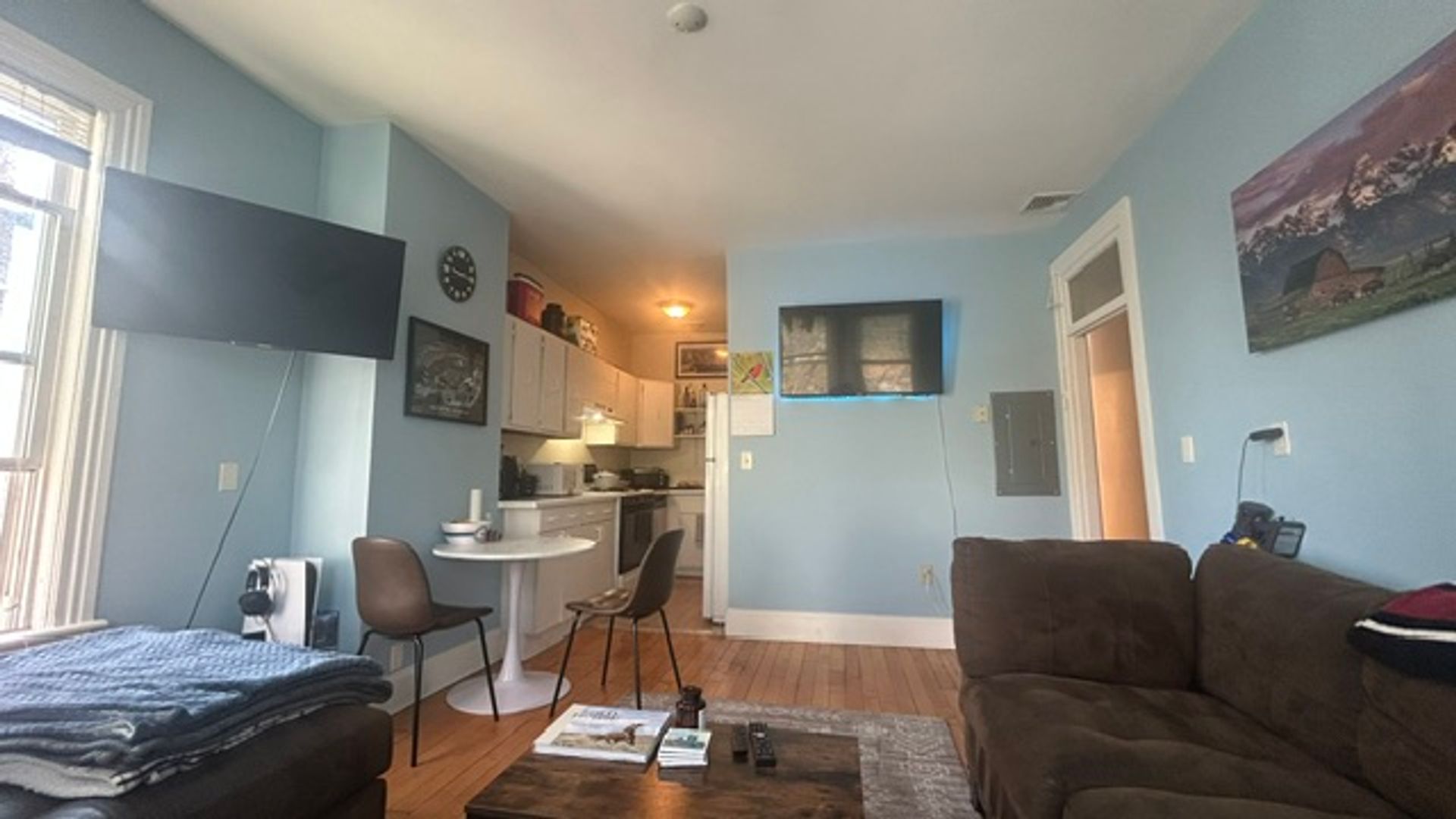 Brighton Condo: 1520 Commonwealth Ave
