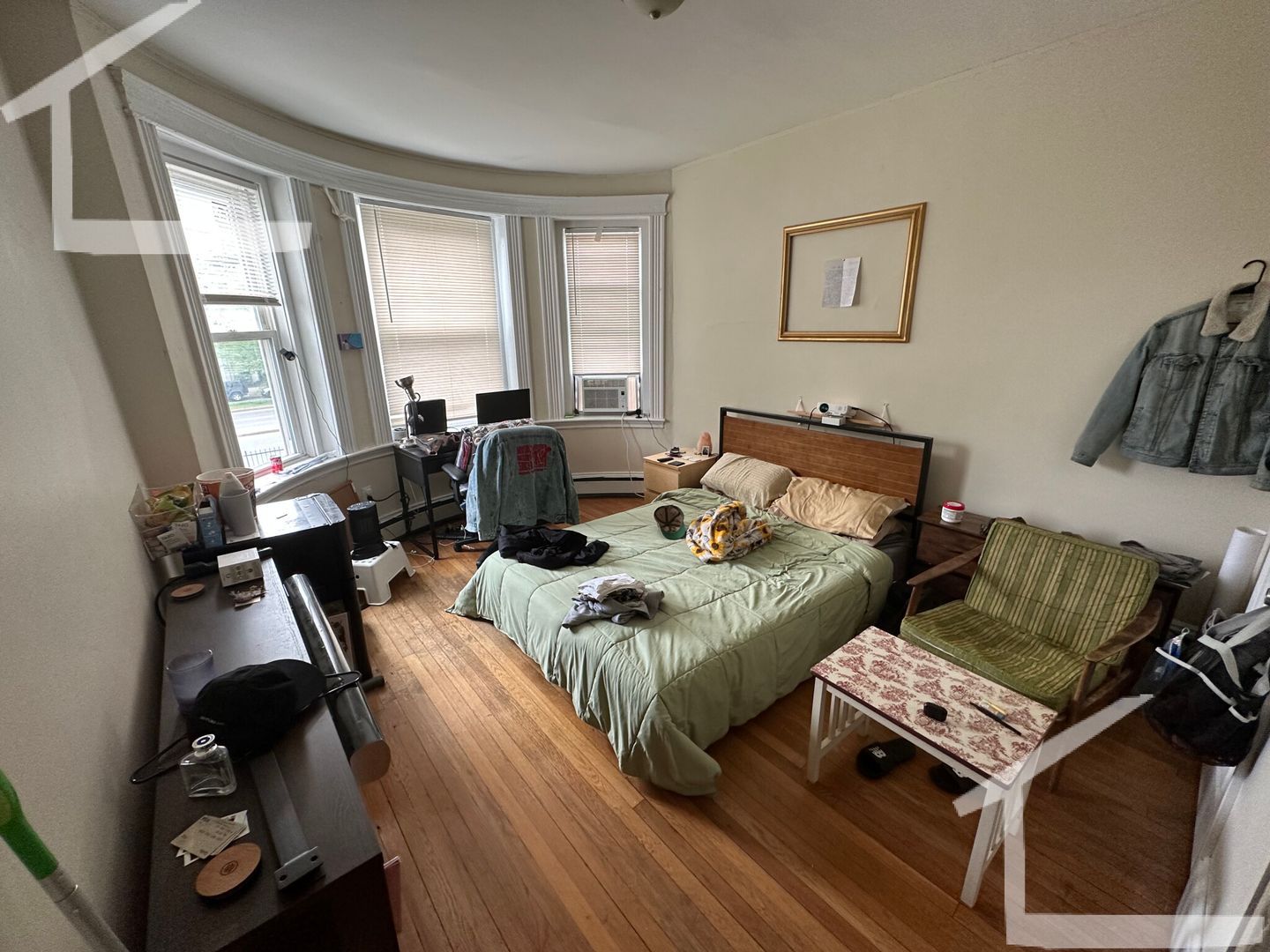 Boston Condo: 1325 Commonwealth Avenue