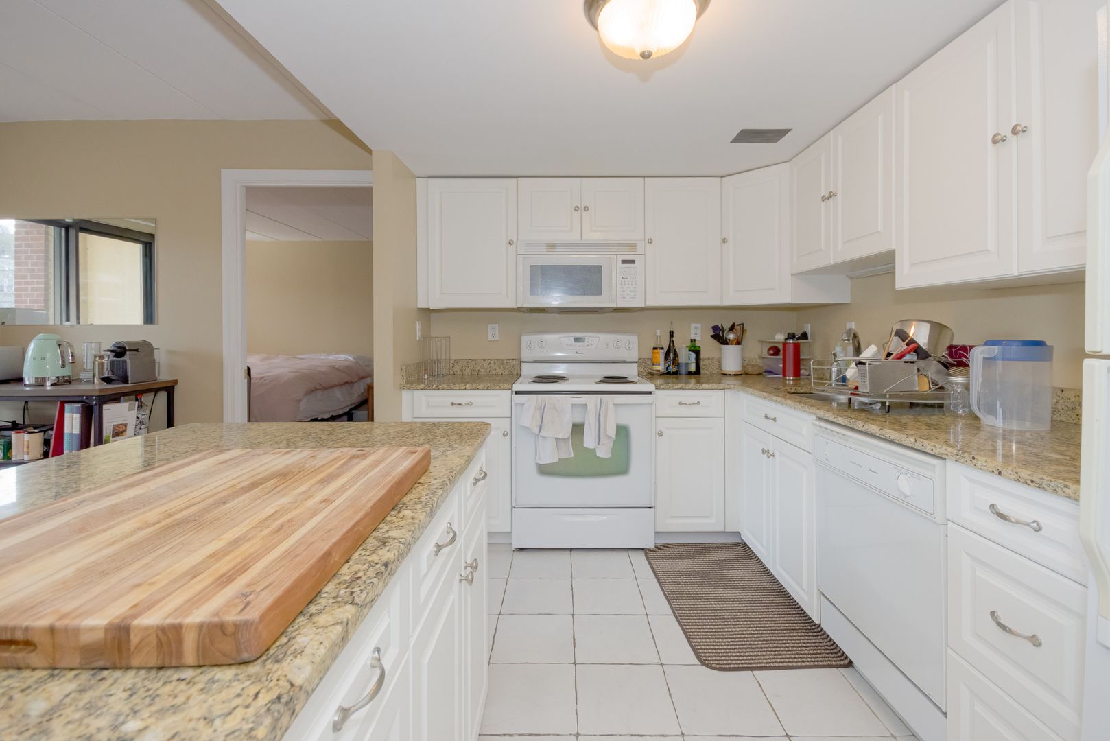 Boston Condo: 85 Brainerd Rd