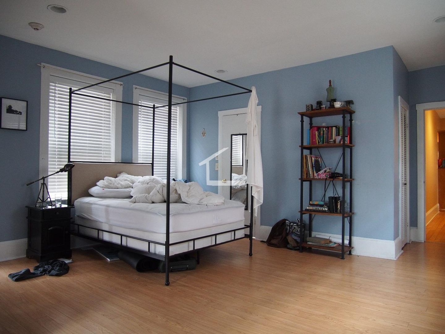 Boston Condo: 1169 Commonwealth Ave