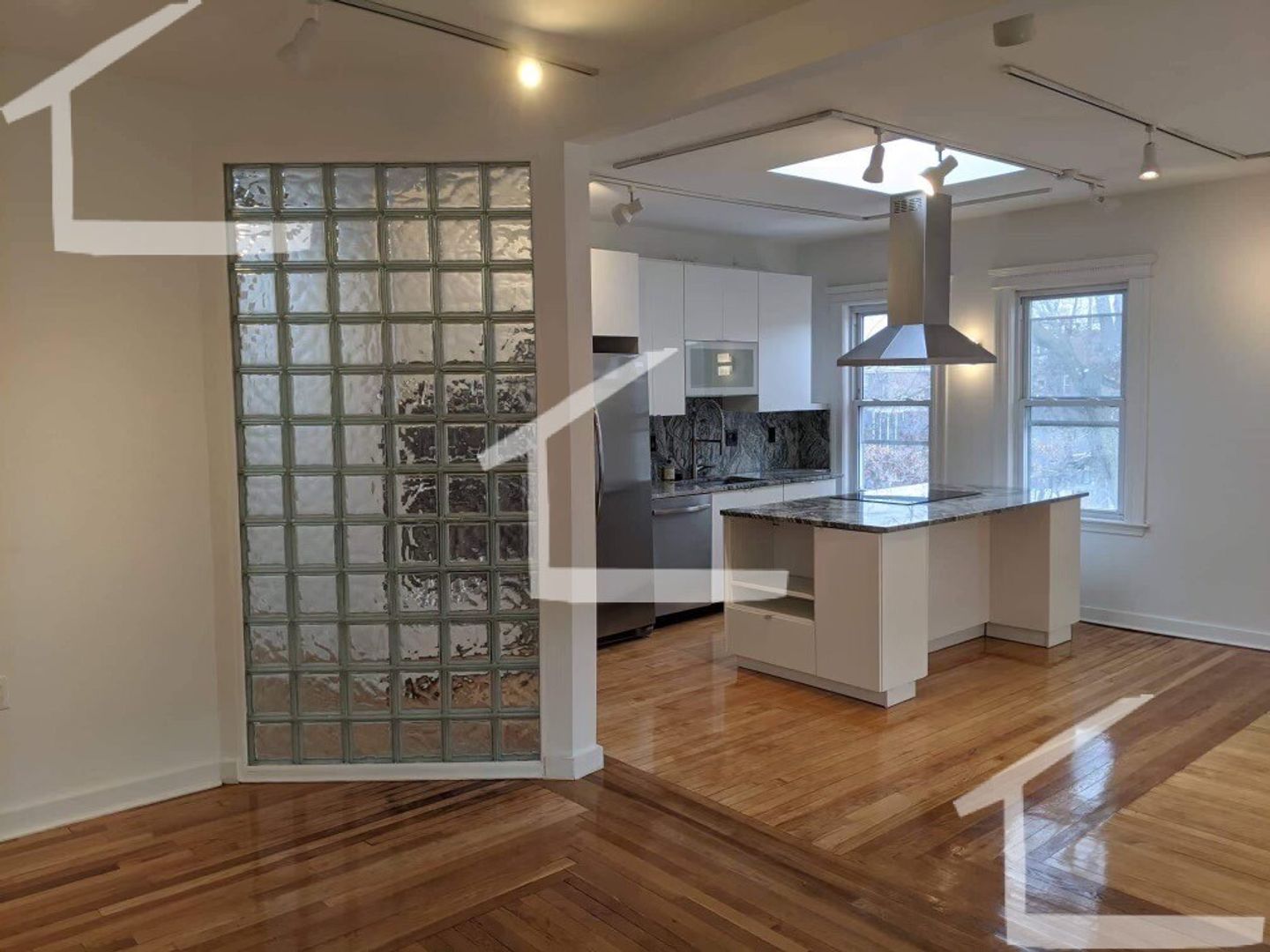 Cambridge Condo: 222 Harvard St